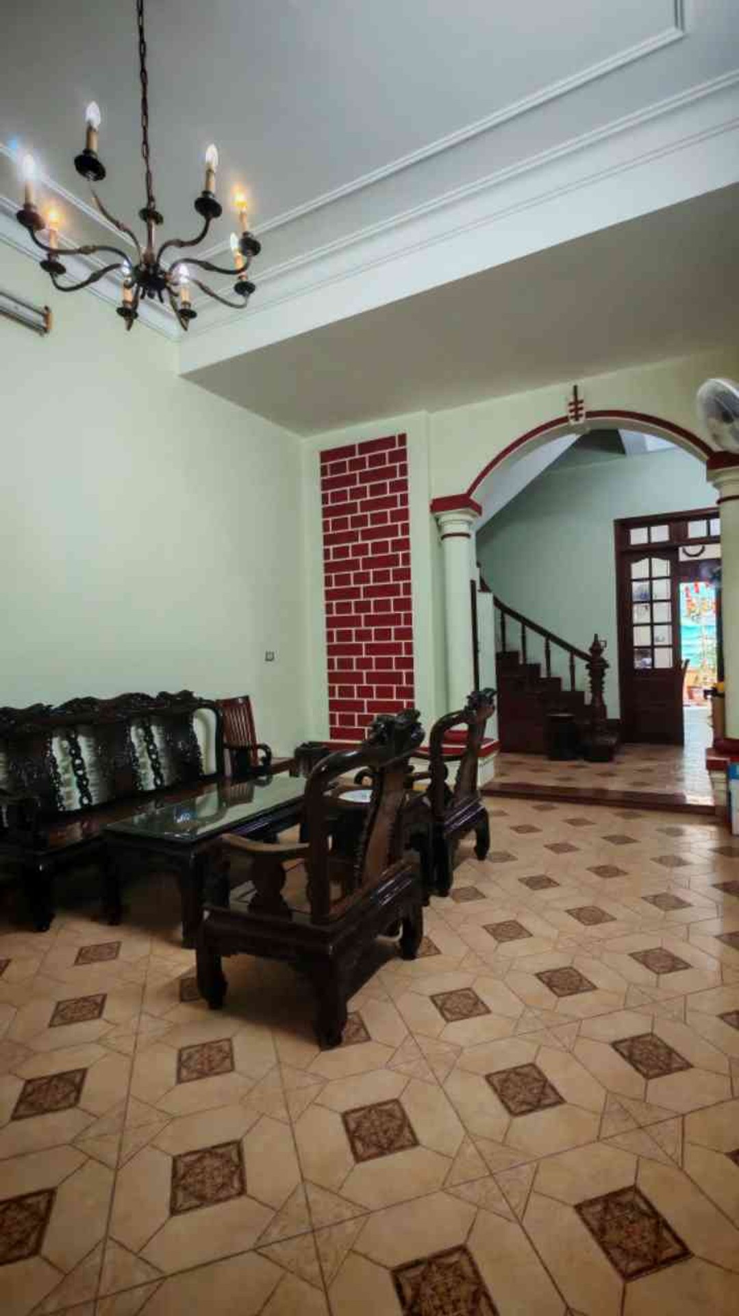 Bán nhà 177 - diện tích 177m2 4 tầng - Biệt thự sân vườn giữa trung tâm - giá 53 tỷ
