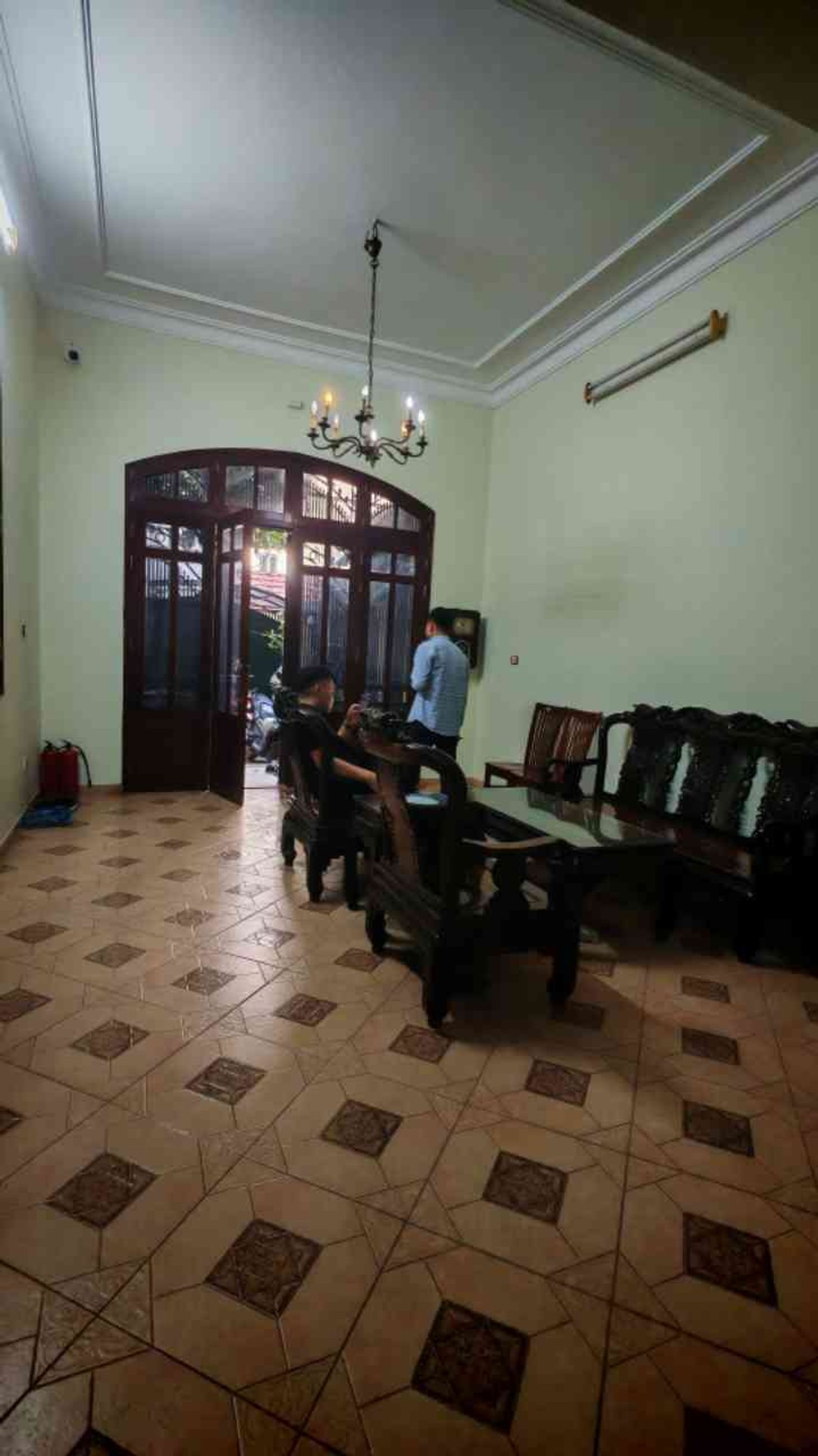 Bán nhà 177 - diện tích 177m2 4 tầng - Biệt thự sân vườn giữa trung tâm - giá 53 tỷ