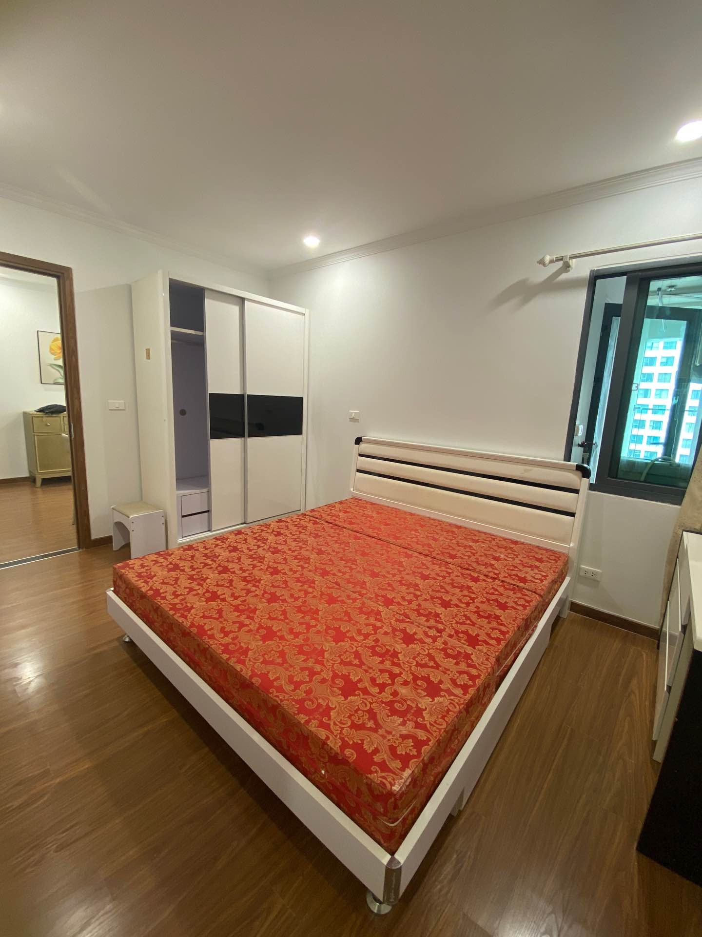 Bán nhà Nguyễn Xiển - diện tích 74m2 1 tầng - Căn hộ chung cư Ecogreen - giá 6,8 tỷ