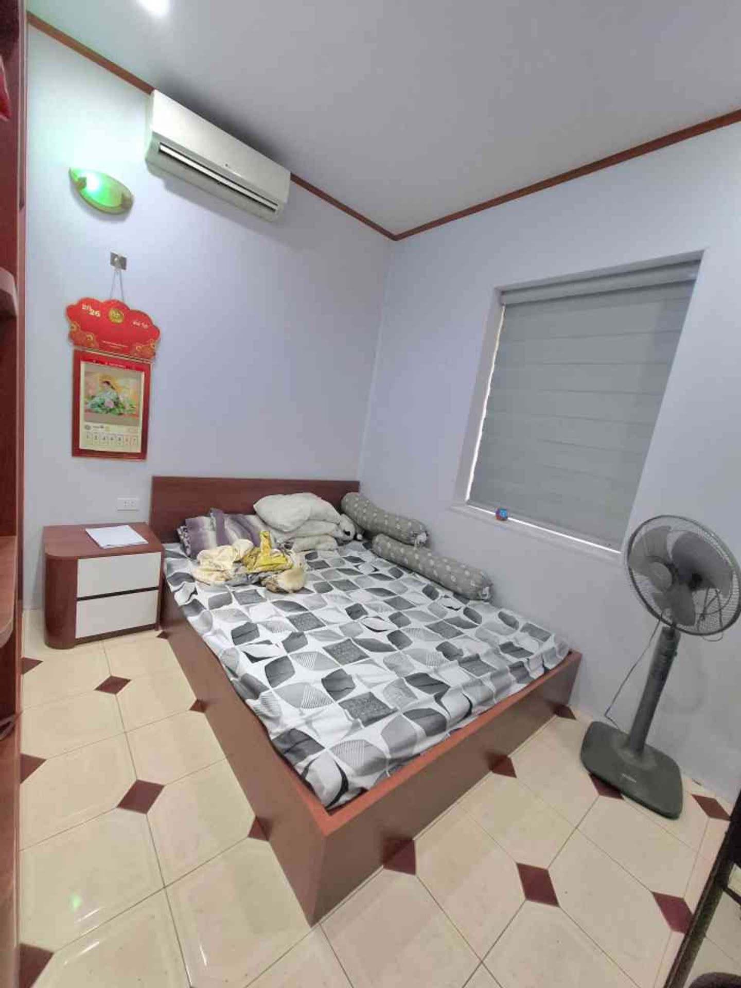 Bán nhà Giáp Bát - diện tích 120m2 4 tầng - Ô TÔ ĐỖ CHÂN CẦU THANG KHU TẬP THỂ - giá 6,5 tỷ