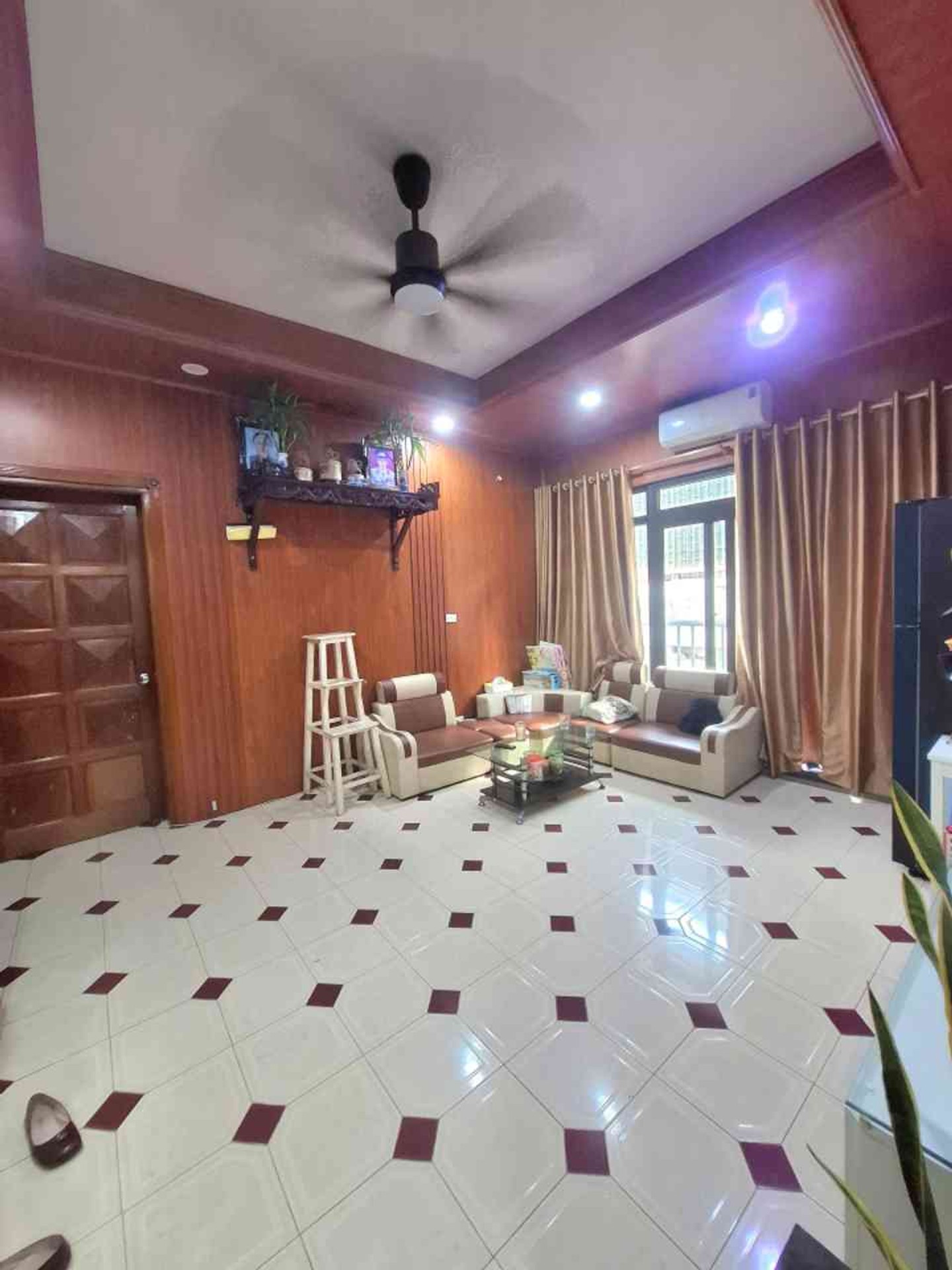 Bán nhà Giáp Bát - diện tích 120m2 4 tầng - Ô TÔ ĐỖ CHÂN CẦU THANG KHU TẬP THỂ - giá 6,5 tỷ
