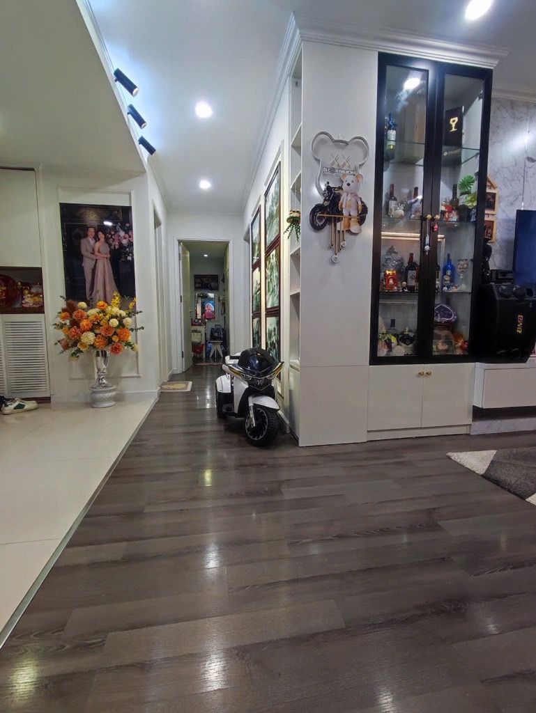Bán nhà Minh Khai - diện tích 95m2 1 tầng - Không gian sống đẳng cấp giữa trung tâm Hà Nội - giá 8,6 tỷ