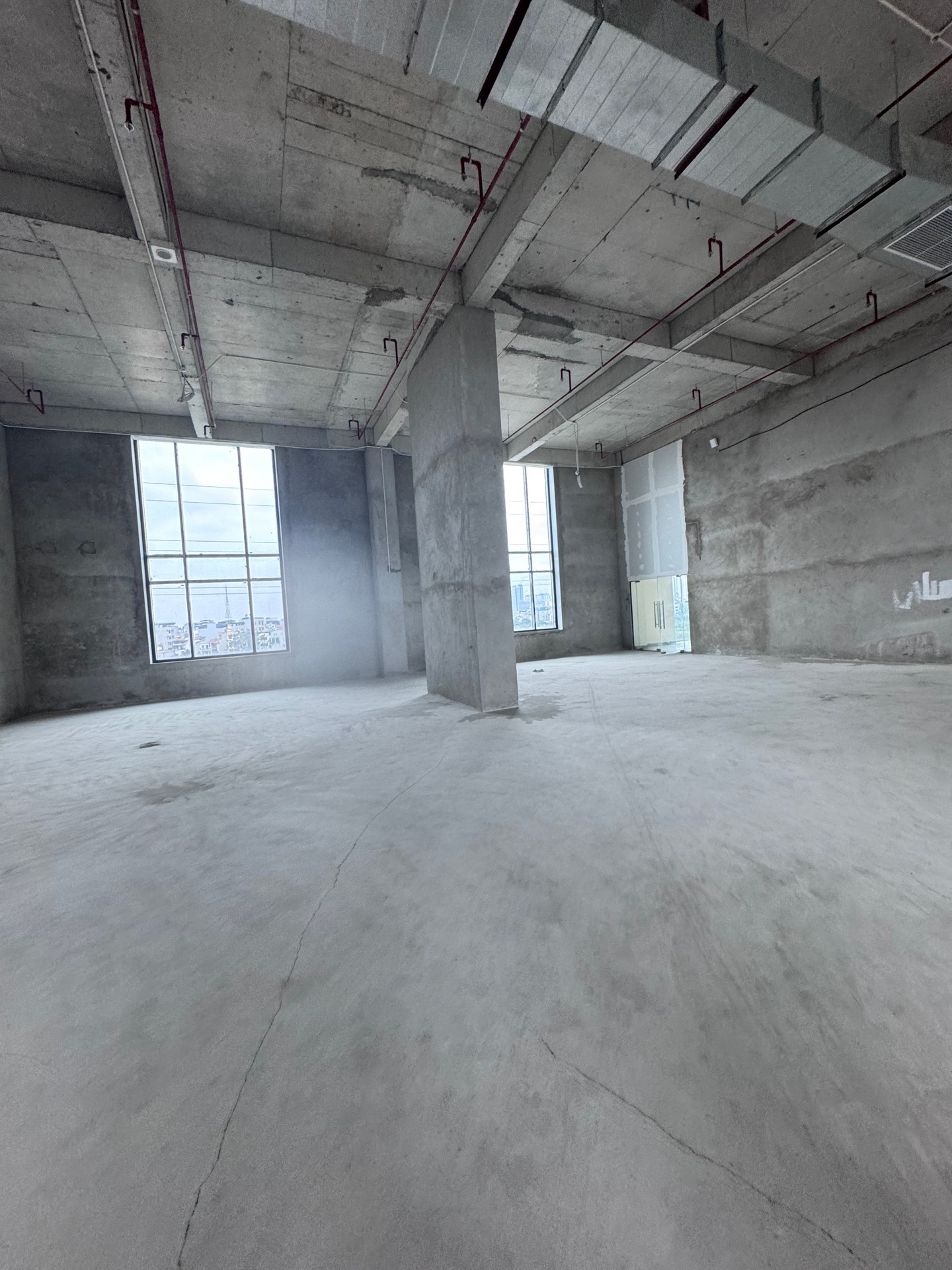 Bán nhà Tố Hữu - diện tích 1663m2 1 tầng - Thoáng trước, sau - giá 83 tỷ