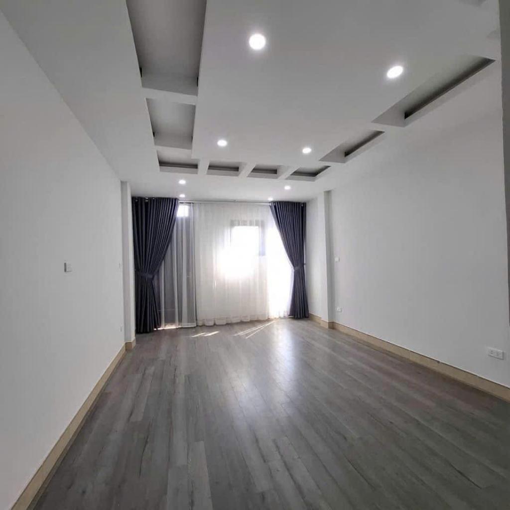 Bán nhà Nguyễn Xiển - diện tích 50.3m2 7 tầng - MẶT PHỐ THANG MÁY - giá 29,9 tỷ