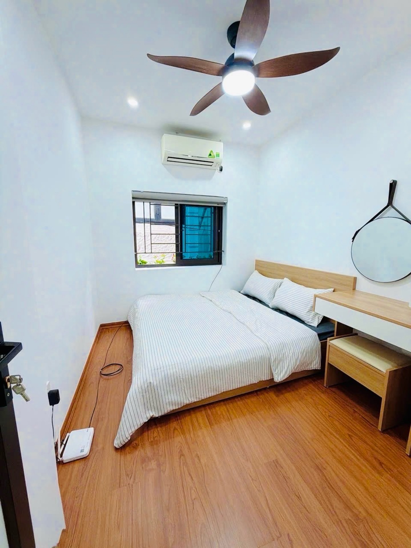 Bán nhà Định Công Thượng - diện tích 22m2 3 tầng - Ngõ ô tô tránh - giá Nhỉnh 2 tỷ