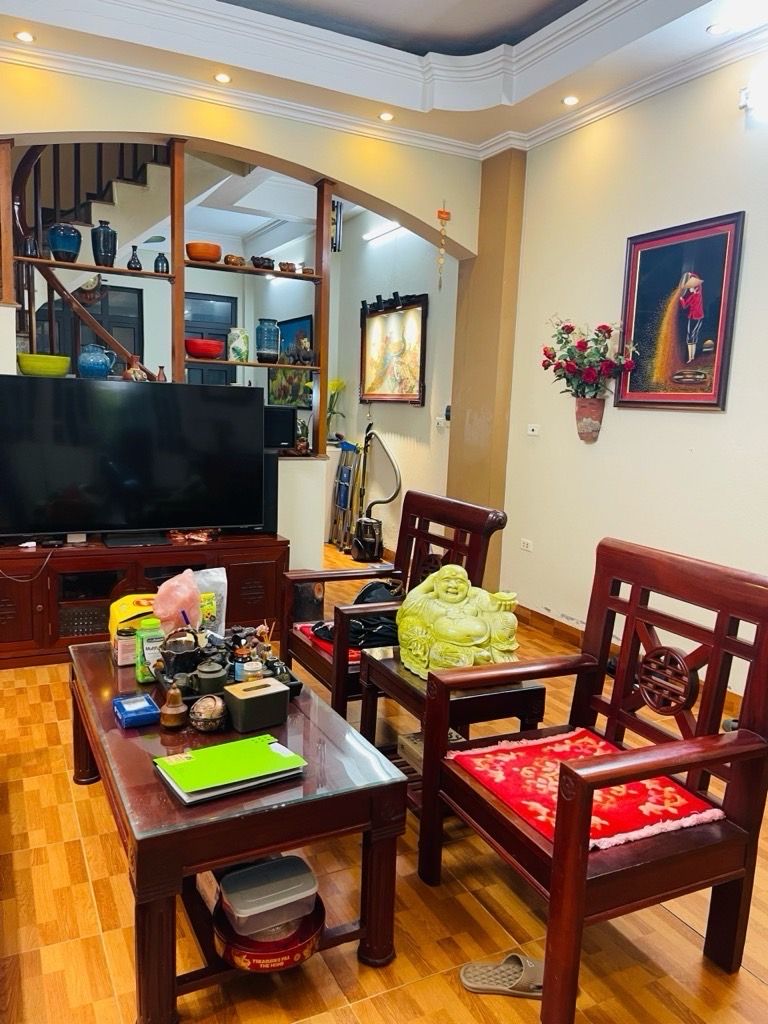 Bán nhà Kim Giang - diện tích 230m2 4 tầng - Phân lô ô tô tránh - giá 51 tỷ