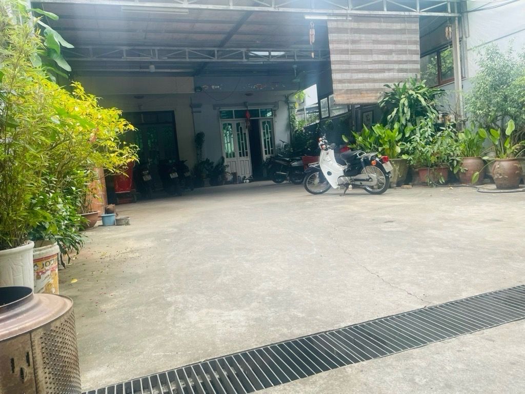 Bán nhà Kim Giang - diện tích 230m2 4 tầng - Phân lô ô tô tránh - giá 51 tỷ