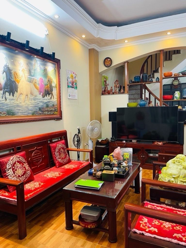 Bán nhà Kim Giang - diện tích 230m2 4 tầng - Phân lô ô tô tránh - giá 51 tỷ