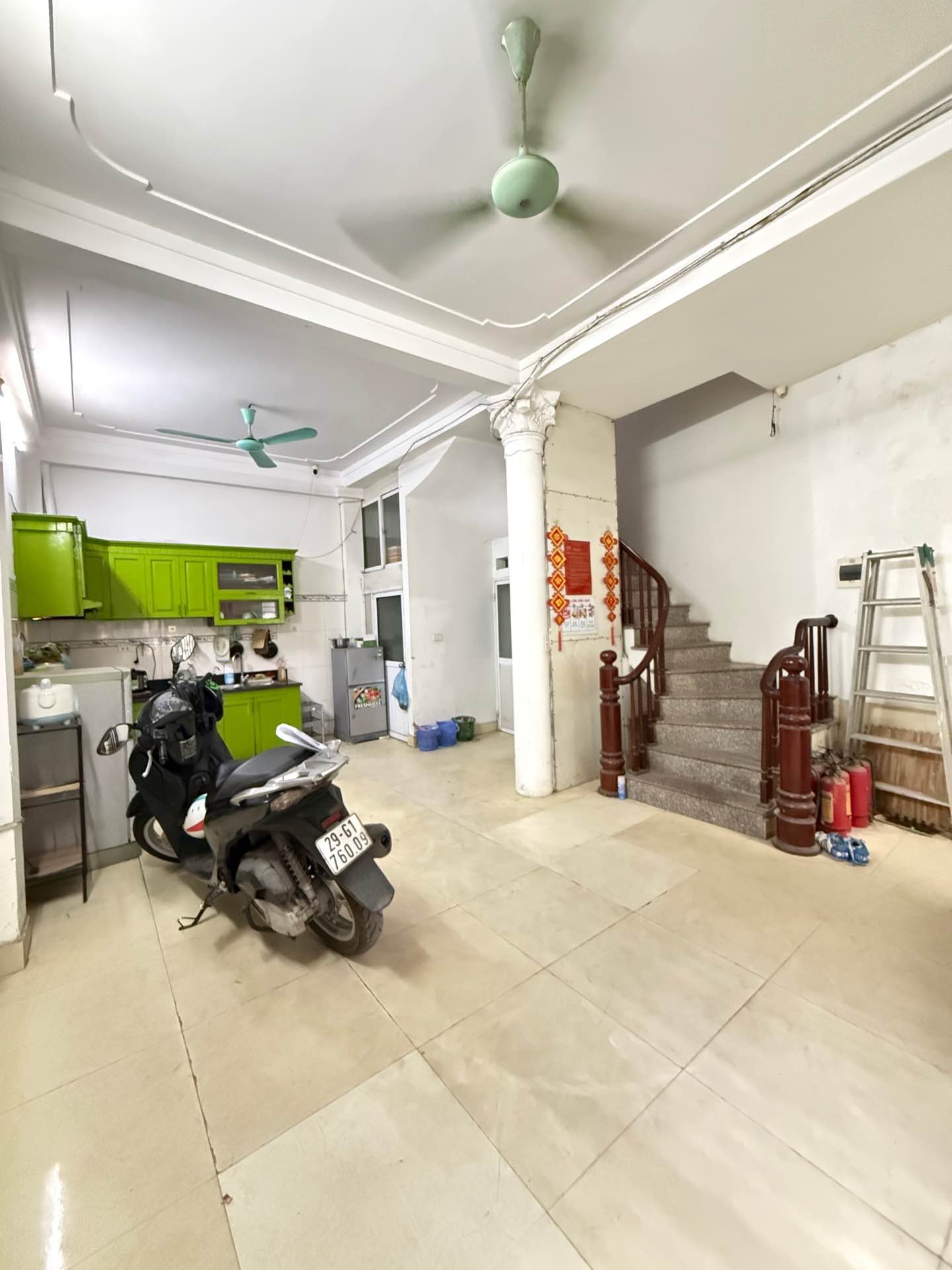 Bán nhà Hoàng Liệt - diện tích 40m2 5 tầng - MẶT PHỐ - giá 9,7 tỷ