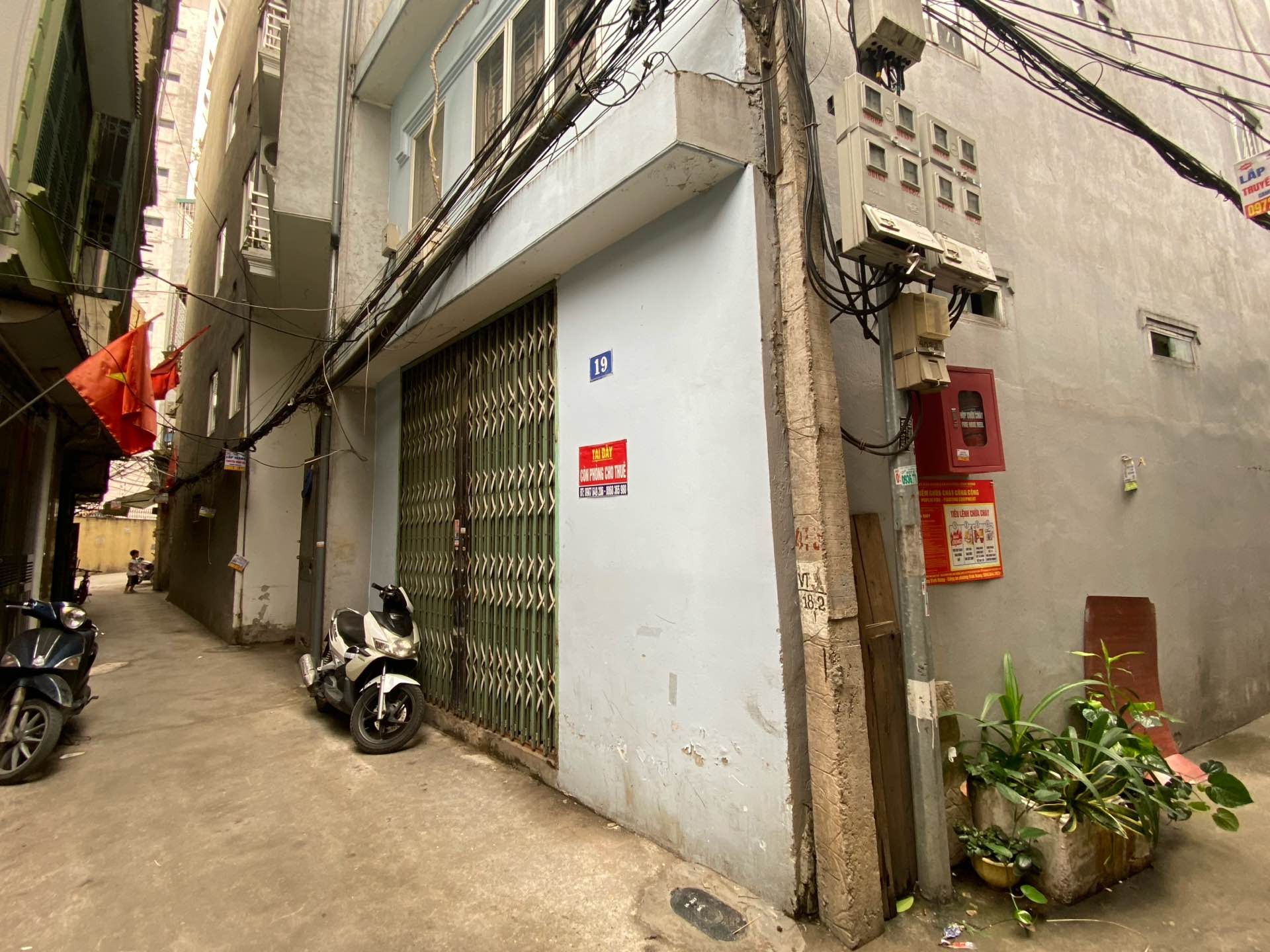 Bán nhà Vĩnh Hưng - diện tích 38m2 4 tầng - Lô góc, ô tô tránh - giá 4,39 tỷ