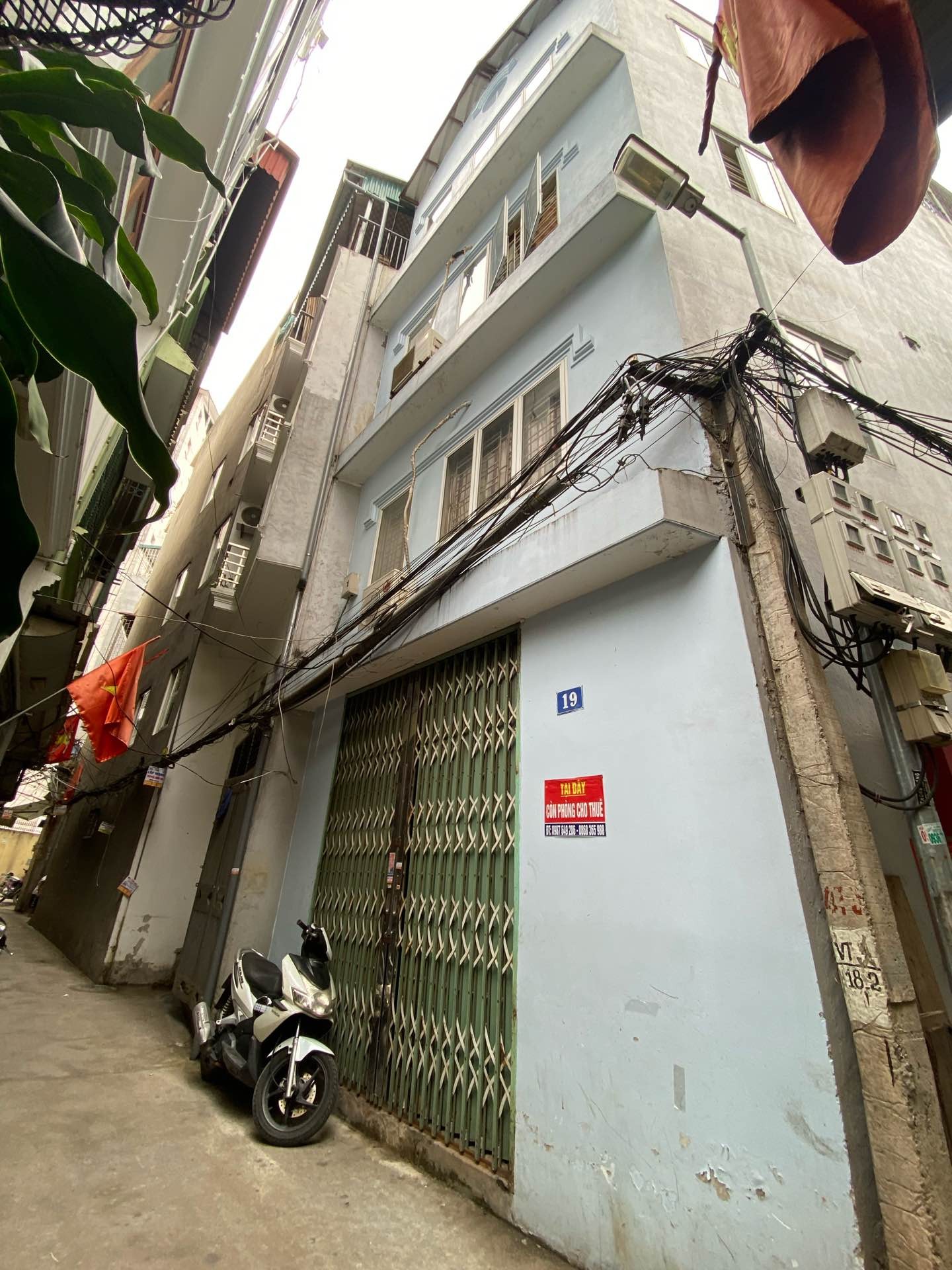 Bán nhà Vĩnh Hưng - diện tích 38m2 4 tầng - Lô góc, ô tô tránh - giá 4,39 tỷ