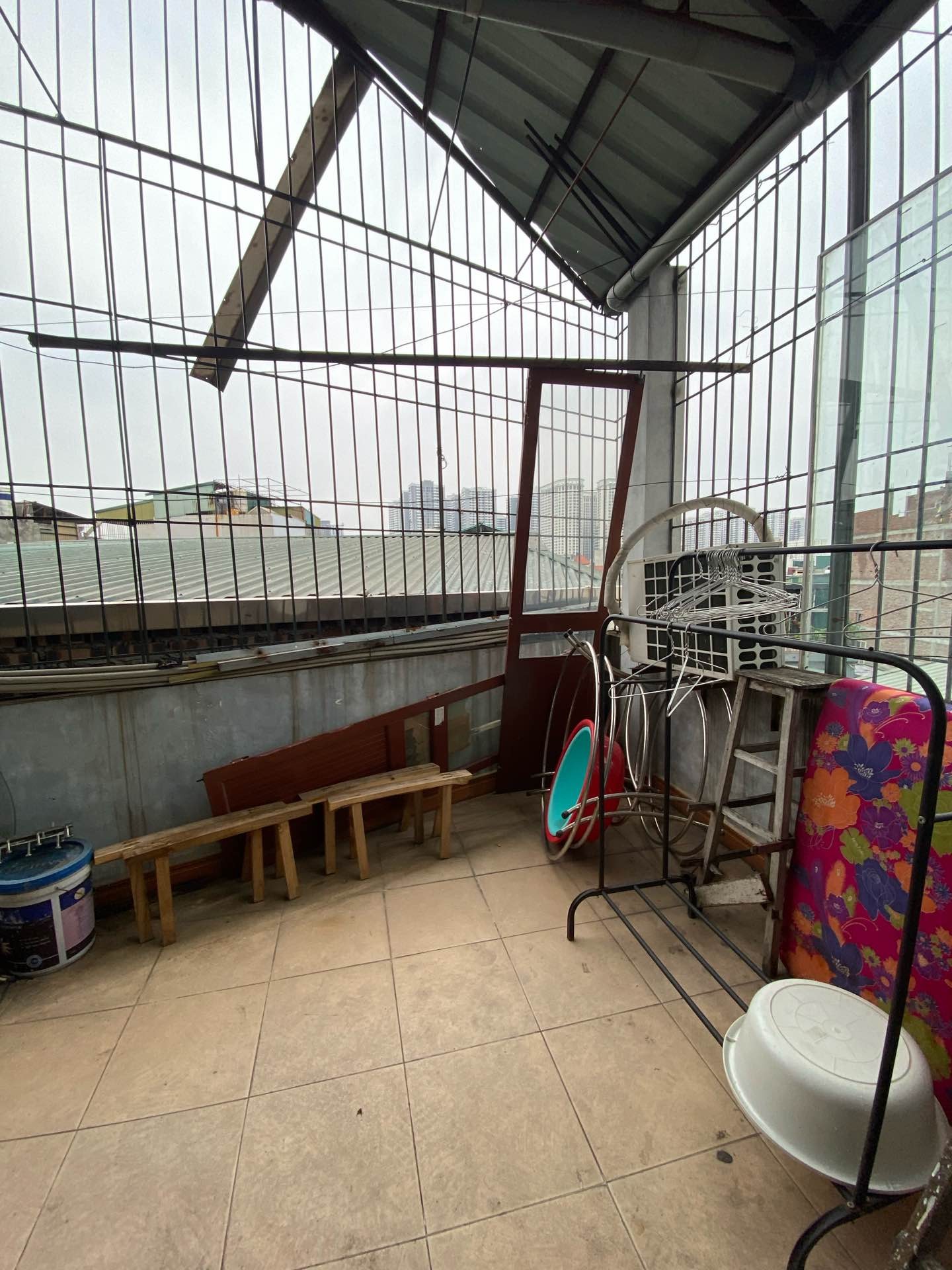 Bán nhà Vĩnh Hưng - diện tích 38m2 4 tầng - Lô góc, ô tô tránh - giá 4,39 tỷ