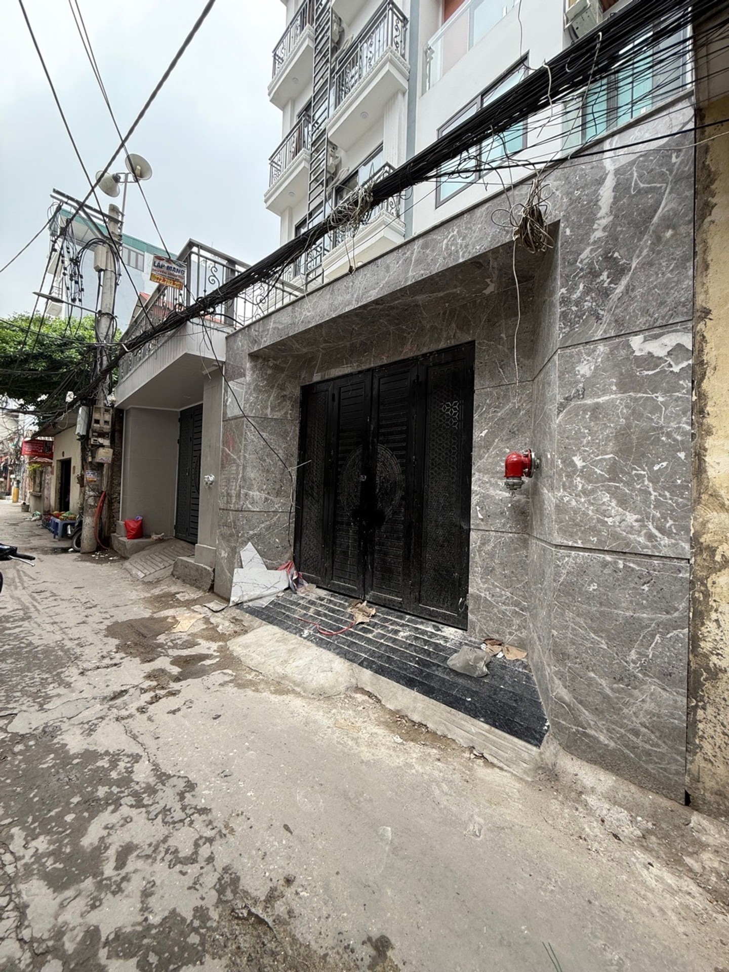 Bán nhà Định Công Hạ - diện tích 85m2 8 tầng - Ngõ ô tô thông kinh doanh - giá 23,5 tỷ