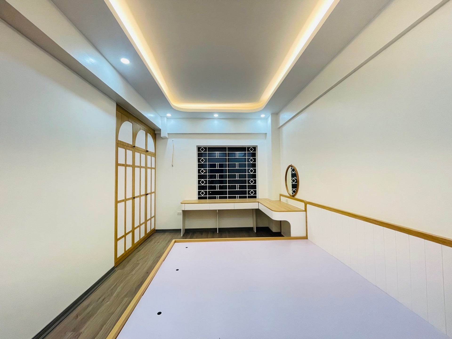 Bán nhà CT16 - diện tích 81m2 10 tầng - Căn hộ đẹp, view thoáng - giá 8,35 tỷ