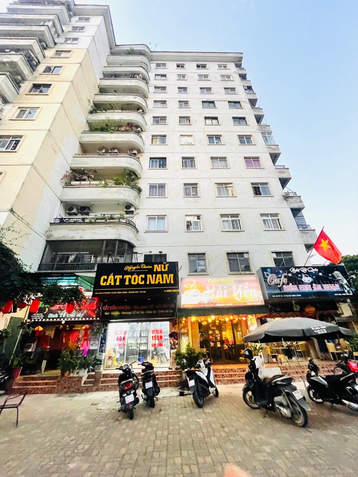 Bán nhà CT16 - diện tích 81m2 10 tầng - Căn hộ đẹp, view thoáng - giá 8,35 tỷ