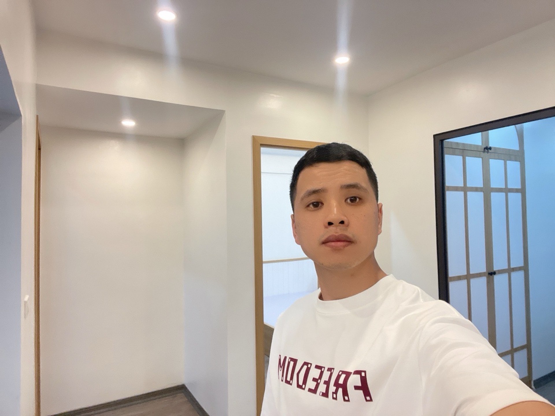 Bán nhà CT16 - diện tích 81m2 10 tầng - Căn hộ đẹp, view thoáng - giá 8,35 tỷ