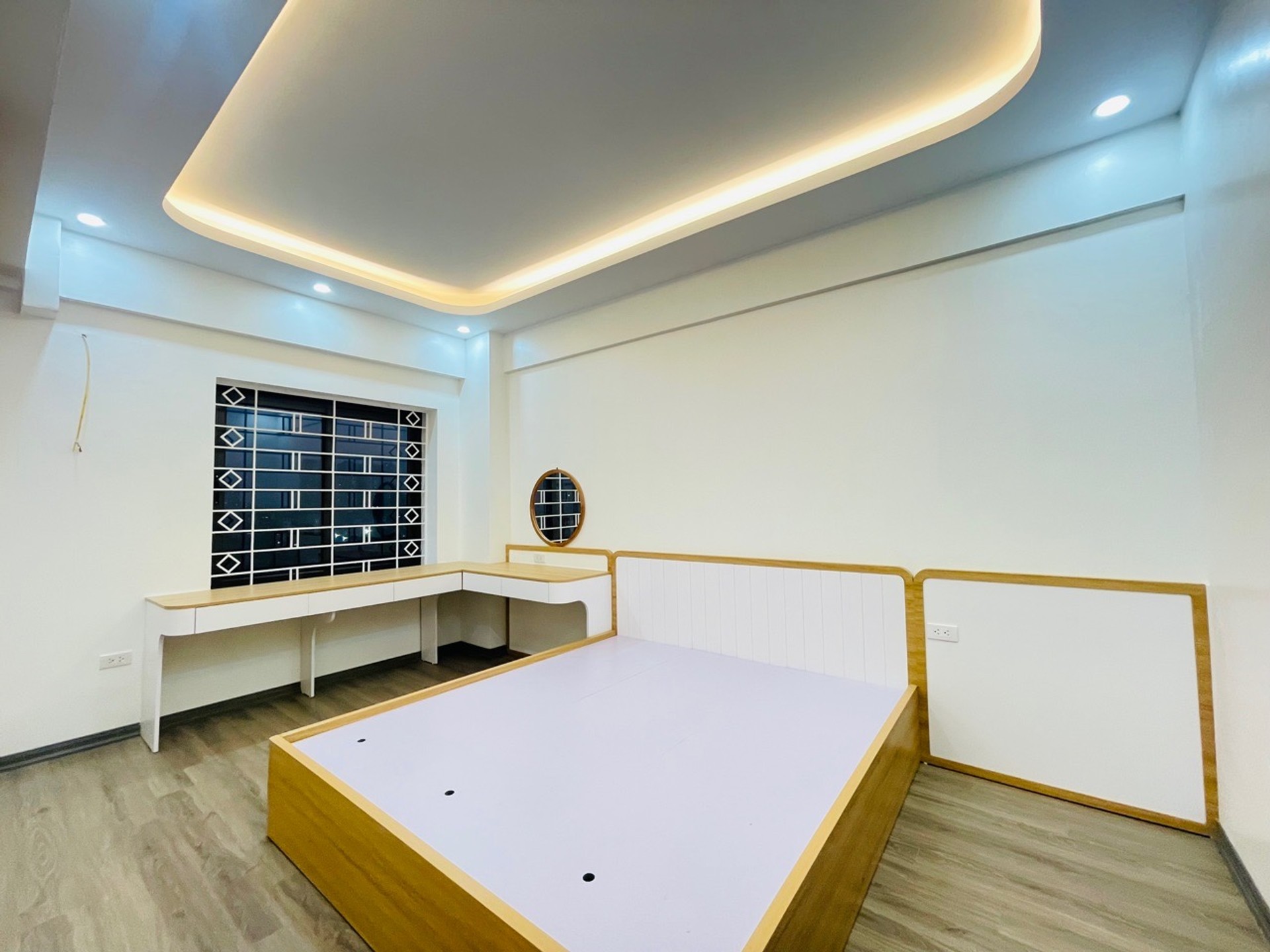 Bán nhà CT16 - diện tích 81m2 10 tầng - Căn hộ đẹp, view thoáng - giá 8,35 tỷ