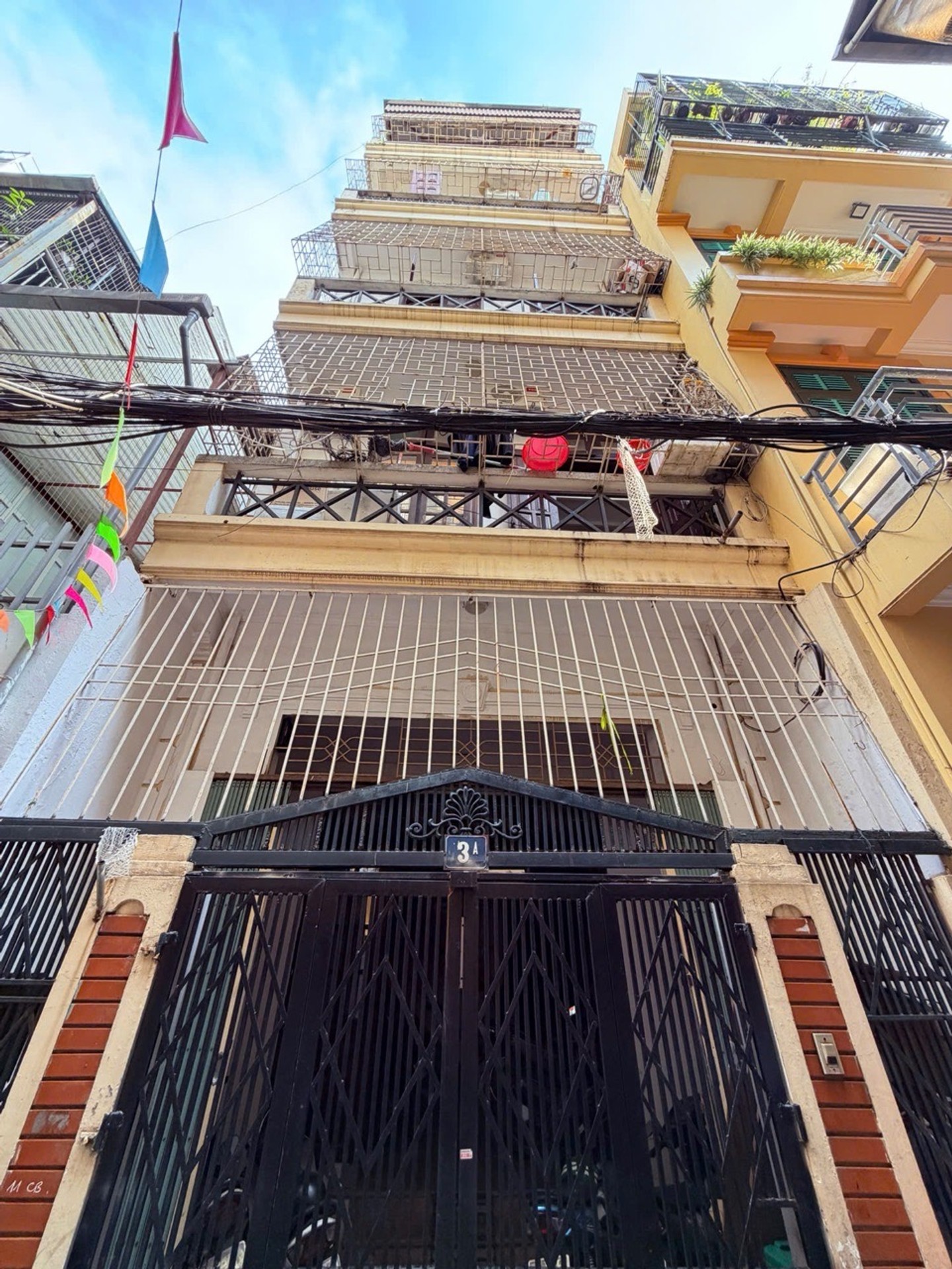 Bán nhà Bạch Mai - diện tích 56m2 5 tầng - ngõ ô tô lý thuyết - giá 14,5 tỷ