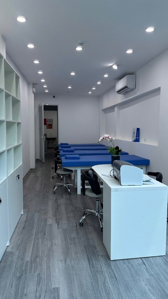 Bán nhà Trường Chinh - diện tích 52.2m2 5 tầng - Mặt phố kinh doanh sầm uất - giá 26,6 tỷ