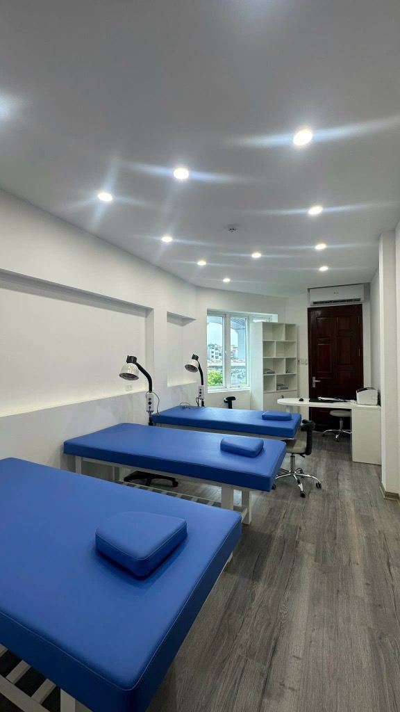 Bán nhà Trường Chinh - diện tích 52.2m2 5 tầng - Mặt phố kinh doanh sầm uất - giá 26,6 tỷ