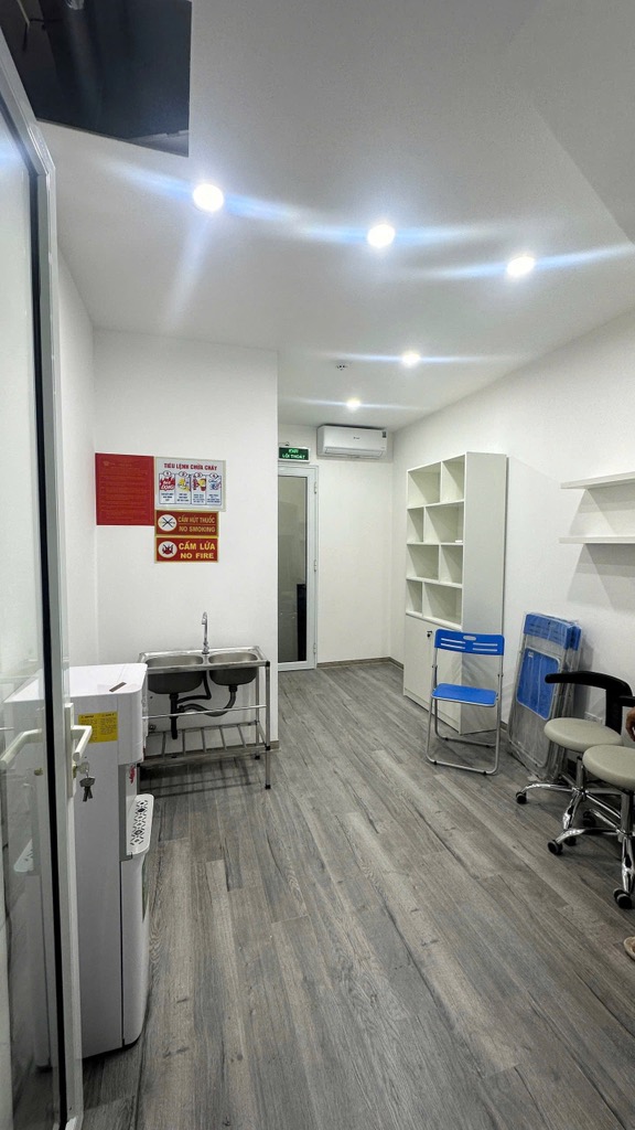 Bán nhà Trường Chinh - diện tích 52.2m2 5 tầng - Mặt phố kinh doanh sầm uất - giá 26,6 tỷ