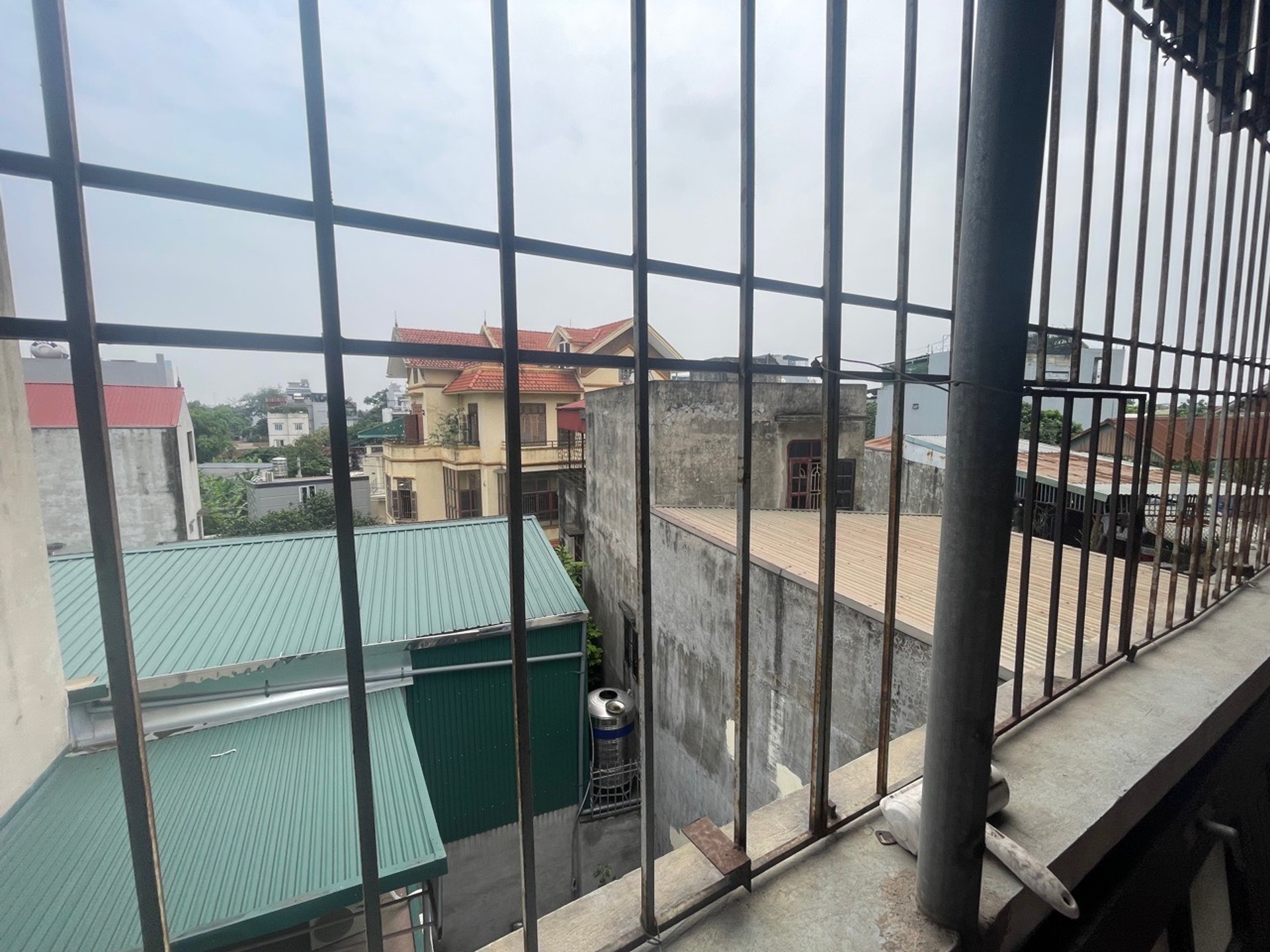 Bán nhà Nguyễn Khoái - diện tích 34m2 4 tầng - Ngõ nông, gần ô tô - giá 5,4 tỷ