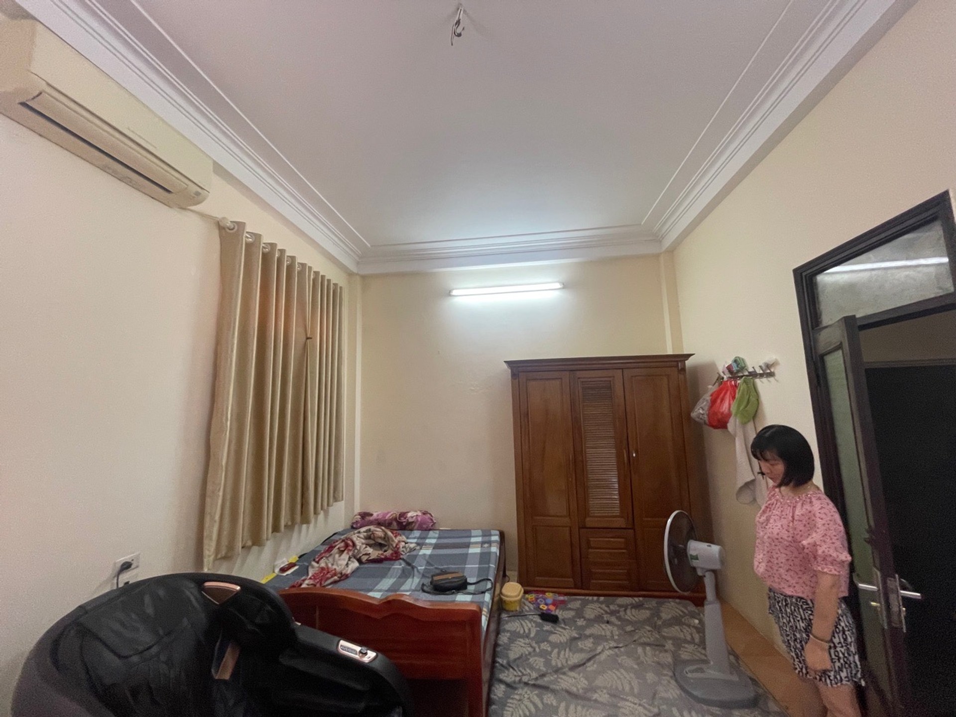 Bán nhà Nguyễn Khoái - diện tích 34m2 4 tầng - Ngõ nông, gần ô tô - giá 5,4 tỷ
