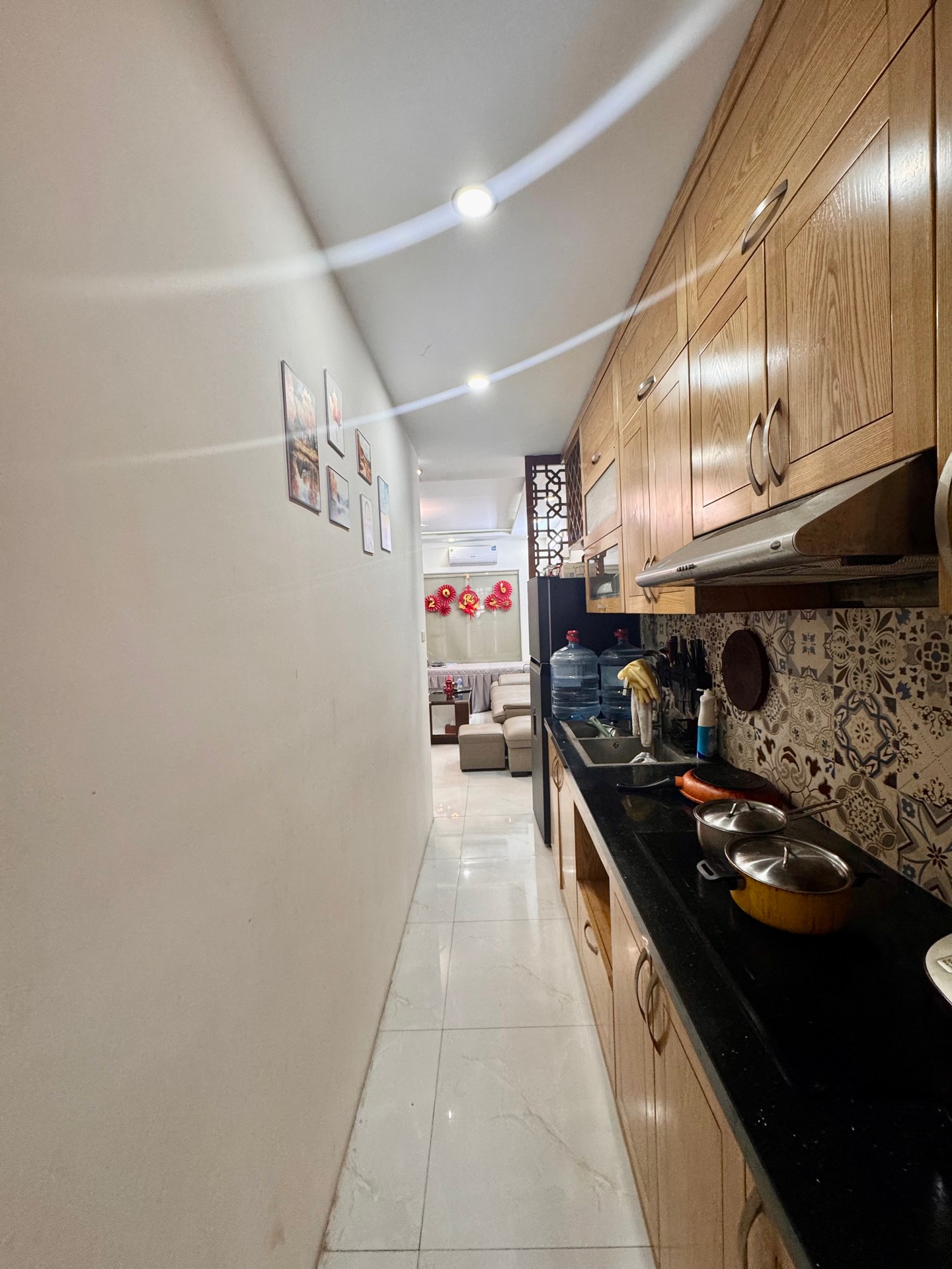 Bán nhà Đầm Trấu - diện tích 50m2 1 tầng - nhà sạch sẽ, vào ở ngay - giá 4,65 tỷ