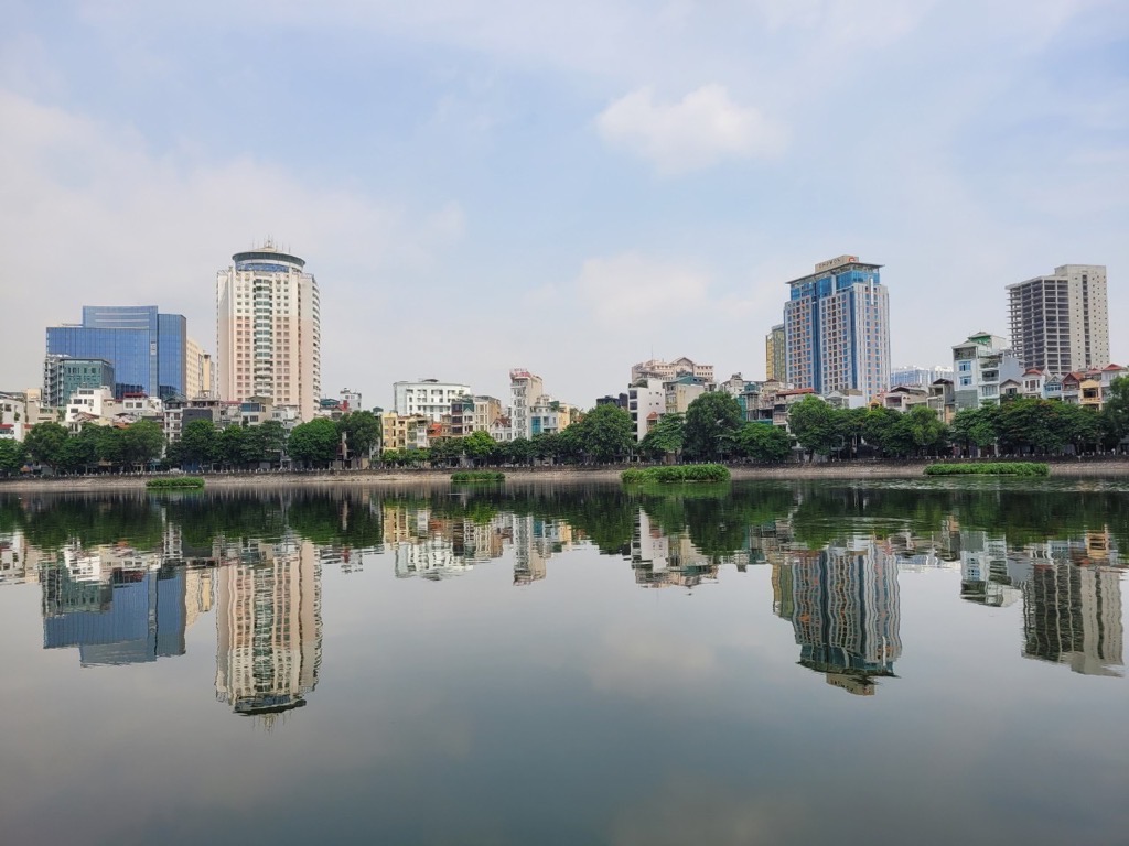 Bán nhà Đặng Tiến Đông - diện tích 108m2 4 tầng - Cực hiếm - giá 70 tỷ