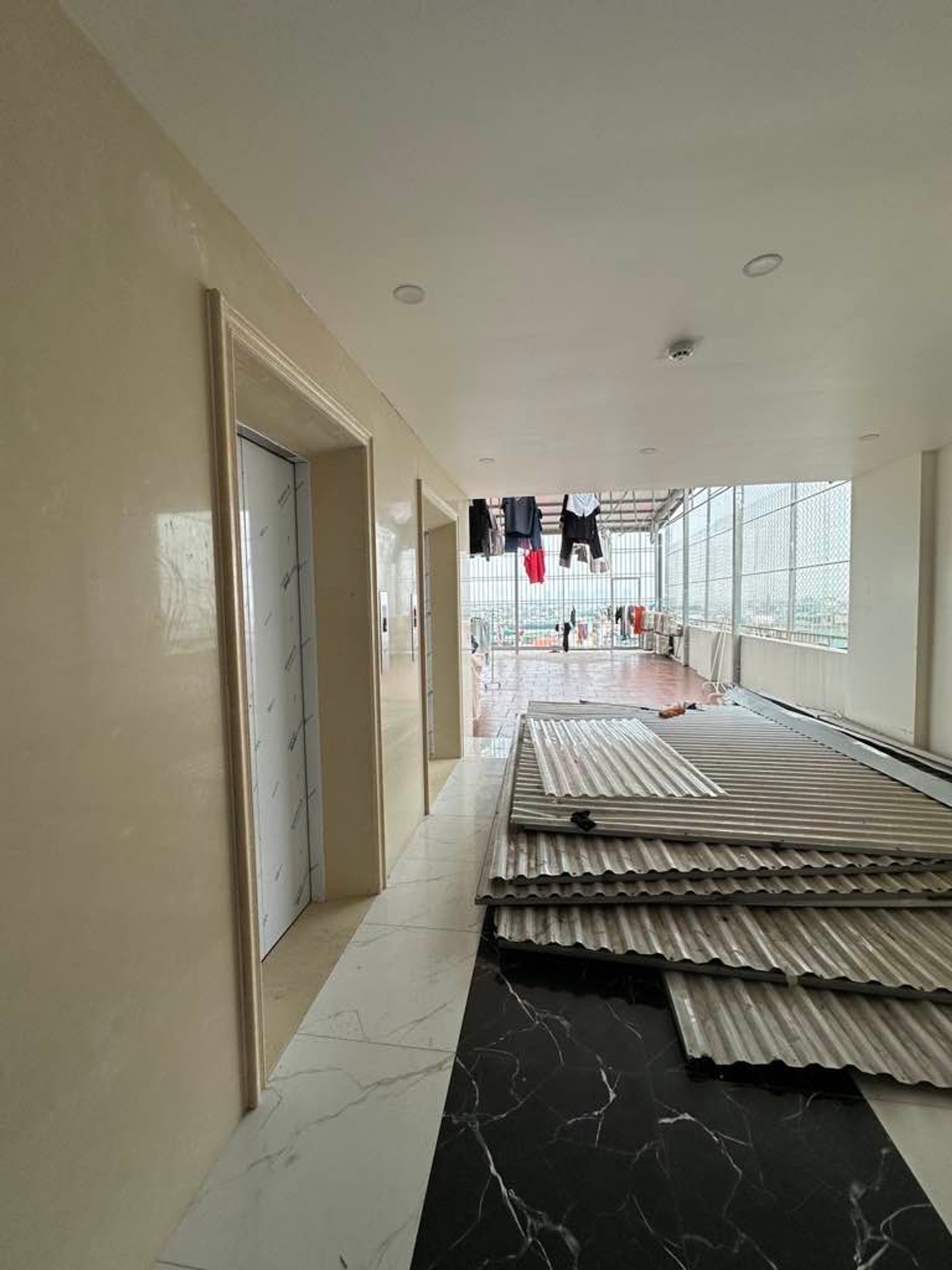 Bán nhà Vĩnh Hưng - diện tích 228m2 8 tầng - TOÀ VĂN PHÒNG - VIP - giá 85 tỷ