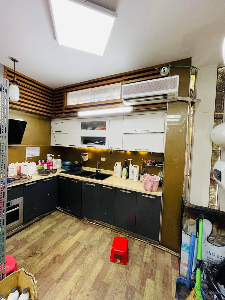 Bán nhà Pháo Đài Láng - diện tích 71m2 6 tầng - Mặt ngõ to hơn phố - giá 33,6 tỷ