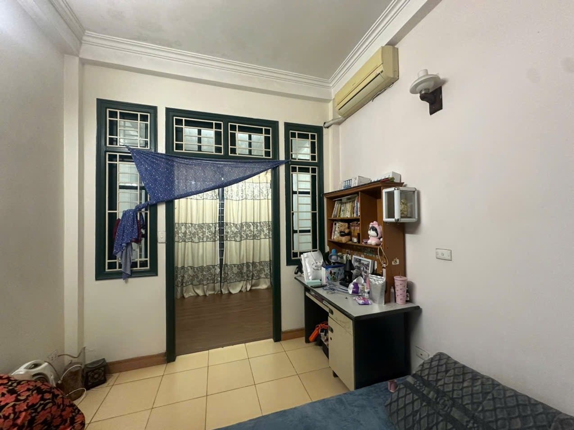 Bán nhà Ngọc Hồi - diện tích 40m2 4 tầng - ô tô tránh - giá 11,6 tỷ