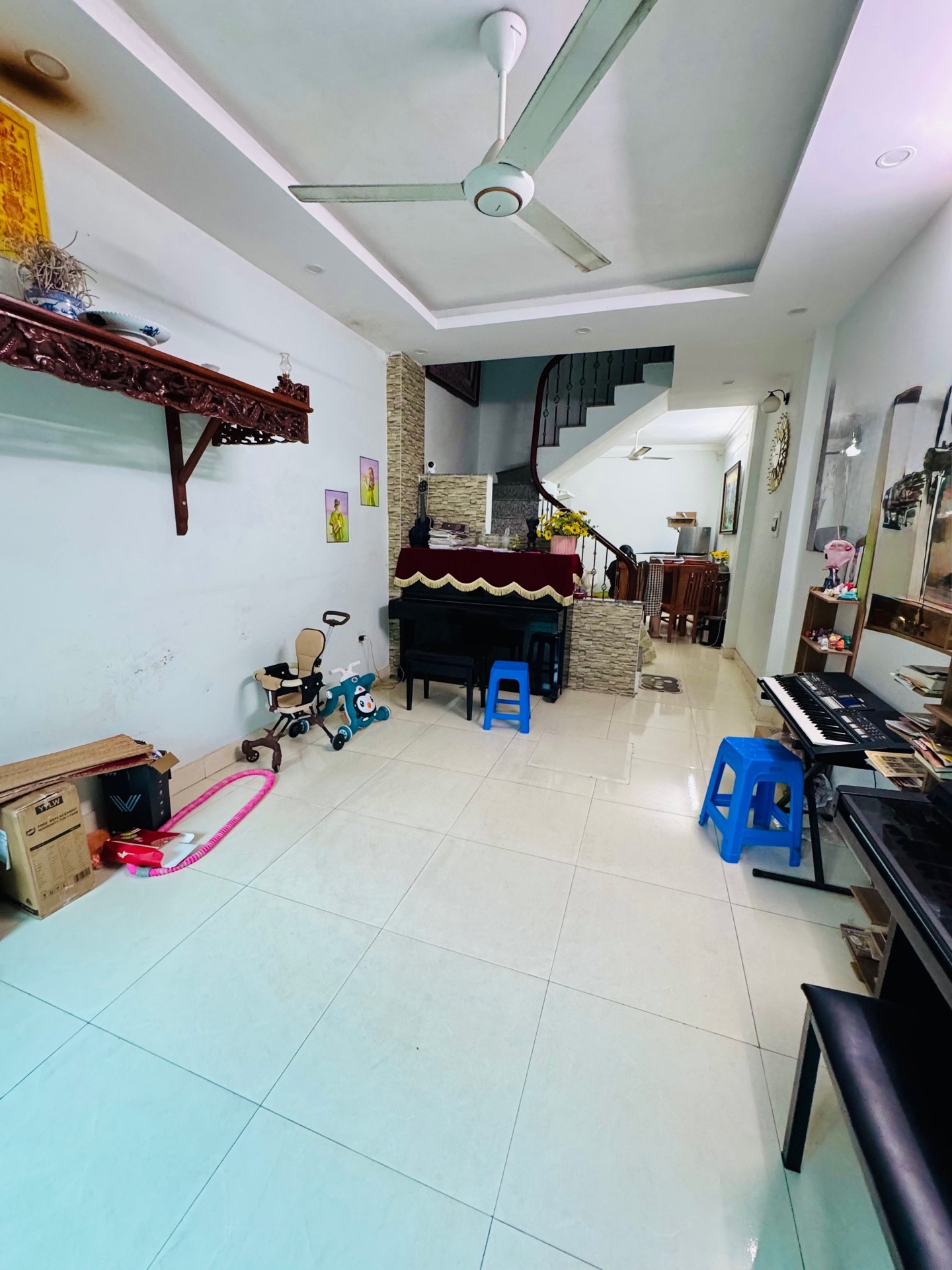 Bán nhà Định Công Hạ - diện tích 39m2 2 tầng - Nhà đẹp đầy đủ công năng - giá 1 tỷ