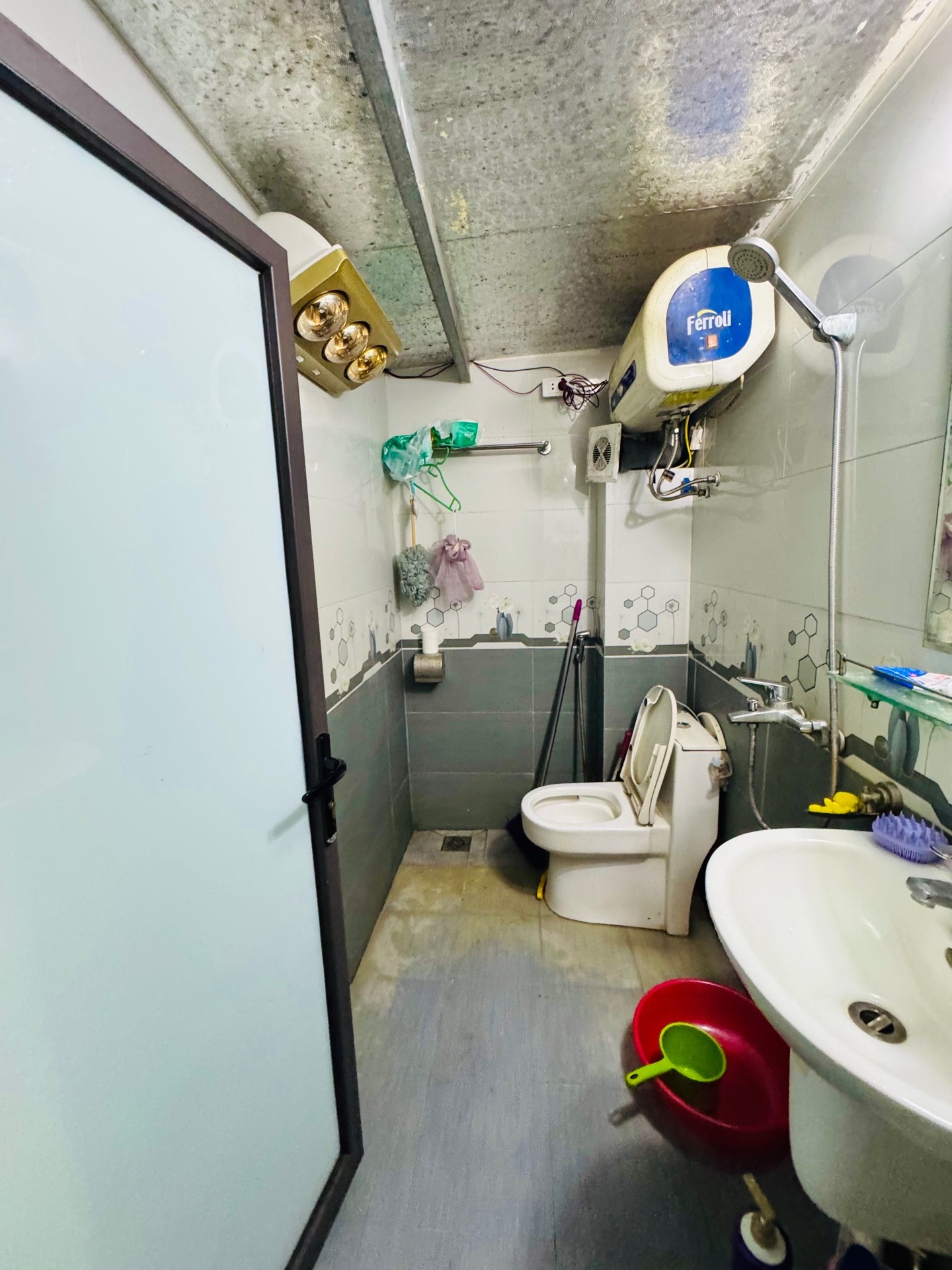 Bán nhà Định Công Hạ - diện tích 39m2 2 tầng - Nhà đẹp đầy đủ công năng - giá 1 tỷ