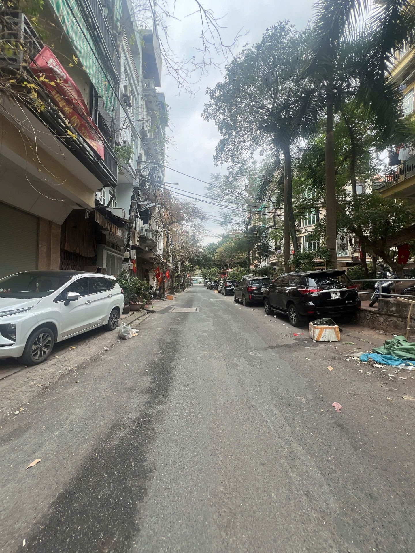 Bán nhà Hồng Hà - diện tích 50m2 5 tầng - Lô góc 2 mặt thoáng - giá 27,6 tỷ