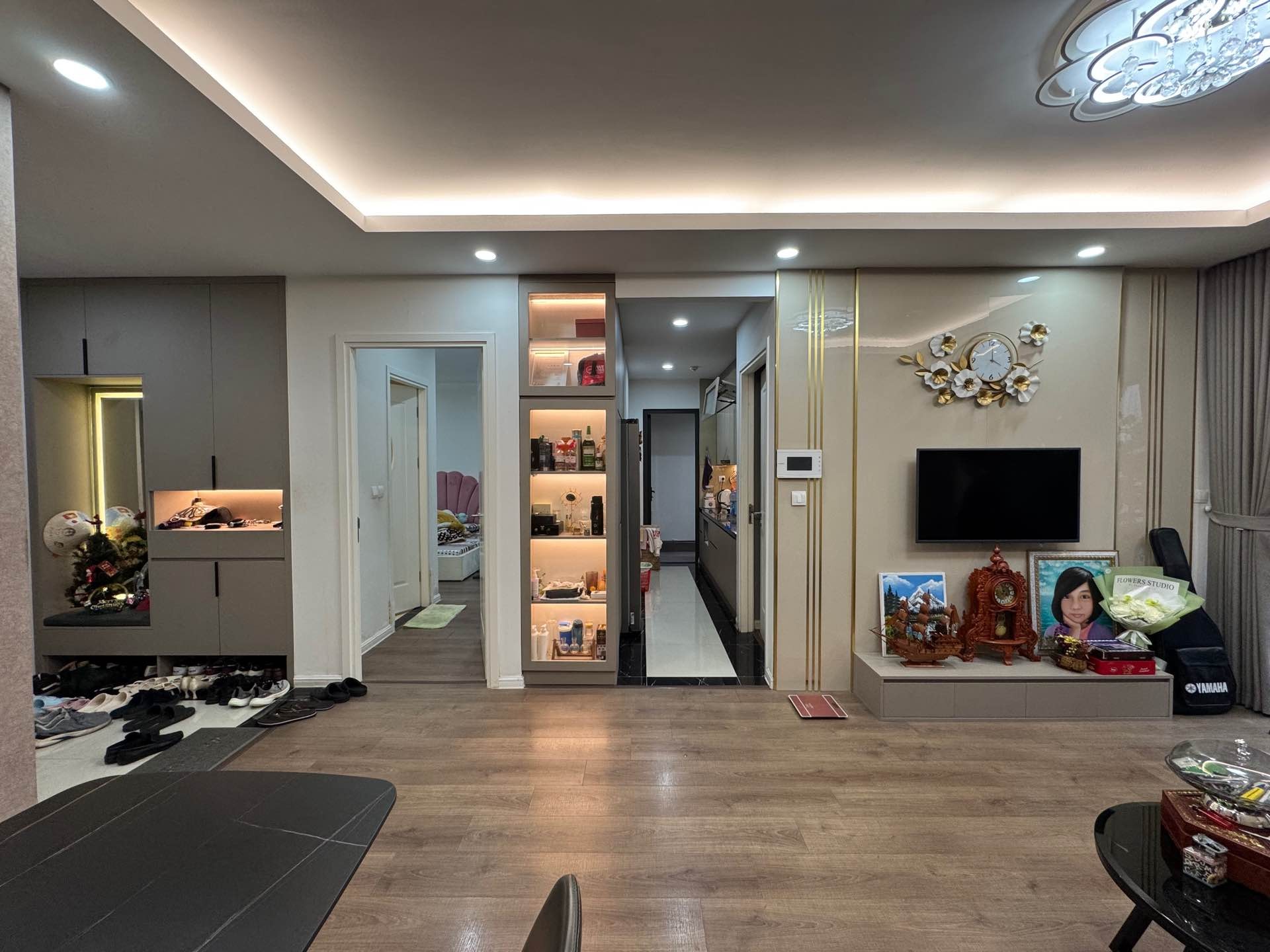Bán nhà Minh Khai - diện tích 76m2 17 tầng - Căn hộ đẹp hiếm có - giá 8,2 tỷ