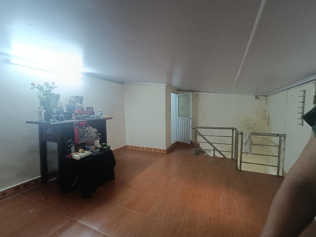 Bán nhà Thịnh Liệt - diện tích 22m2 2 tầng - ô tô 2 chiều - giá 1,5 tỷ