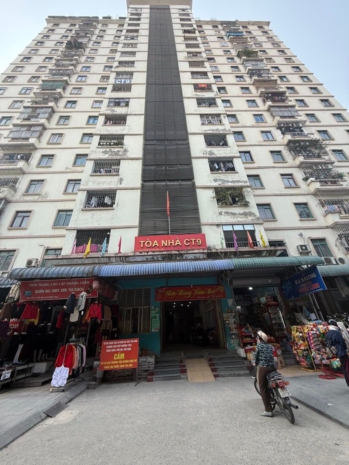Bán nhà Hoàng Mai - diện tích 68m2 8 tầng - Sổ đỏ chính chủ giao dịch ngay! - giá 5,4 tỷ