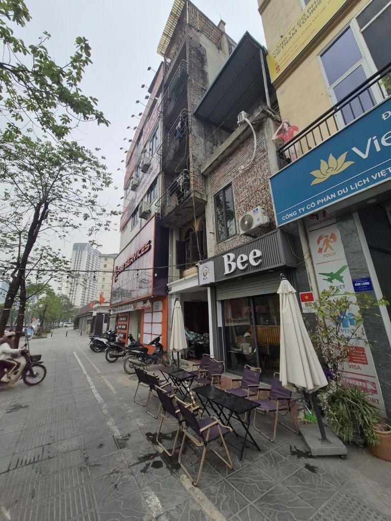 Bán nhà Chùa Láng - diện tích 48m2 3 tầng - Hai mặt tiền cực hiếm - giá 55 tỷ