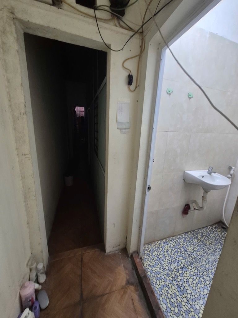 Bán nhà Chùa Láng - diện tích 48m2 3 tầng - Hai mặt tiền cực hiếm - giá 55 tỷ