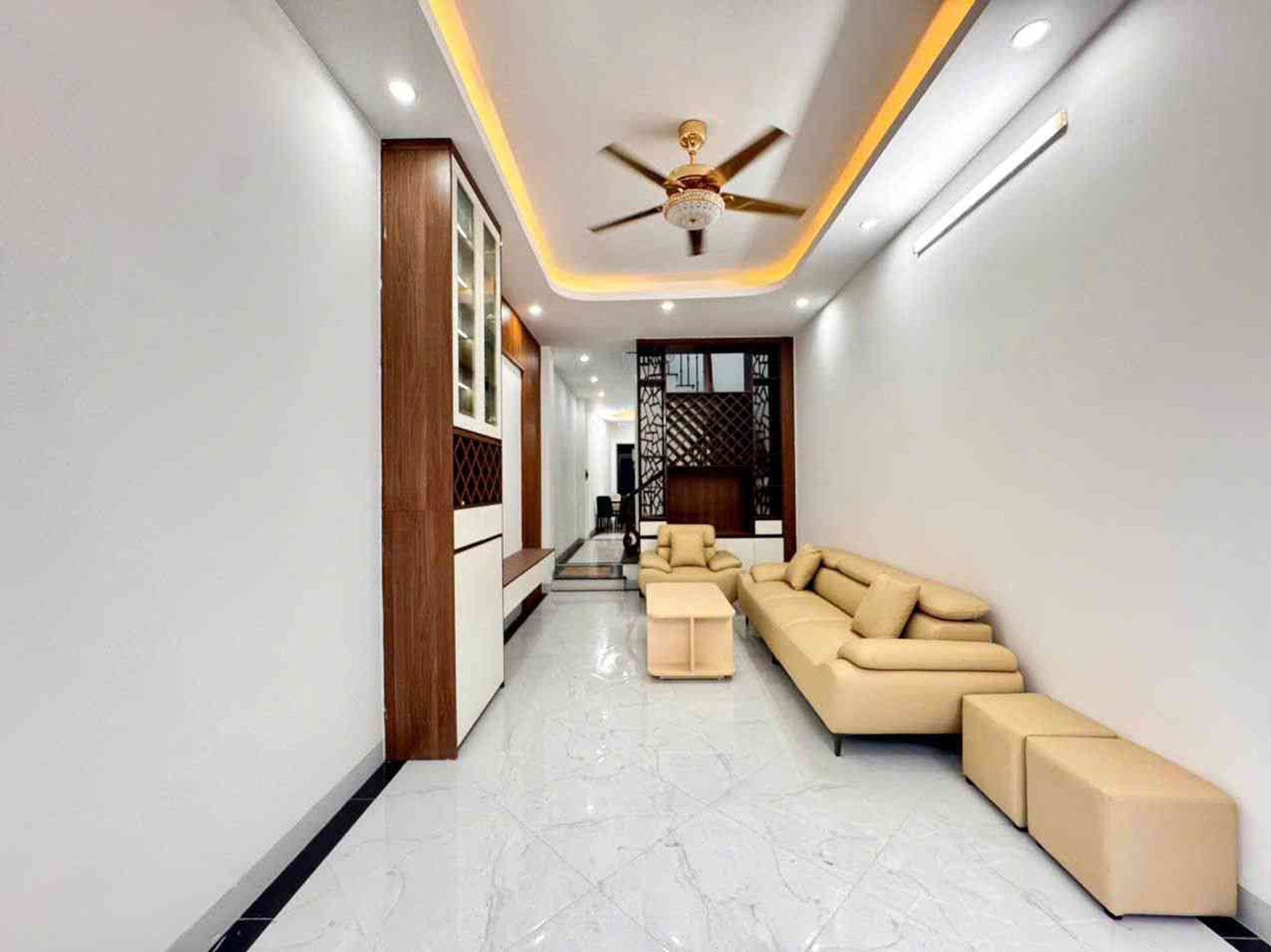 Bán nhà Nam Dư - diện tích 55m2 5 tầng - Mặt phố kinh doanh sầm uất - giá 18 tỷ