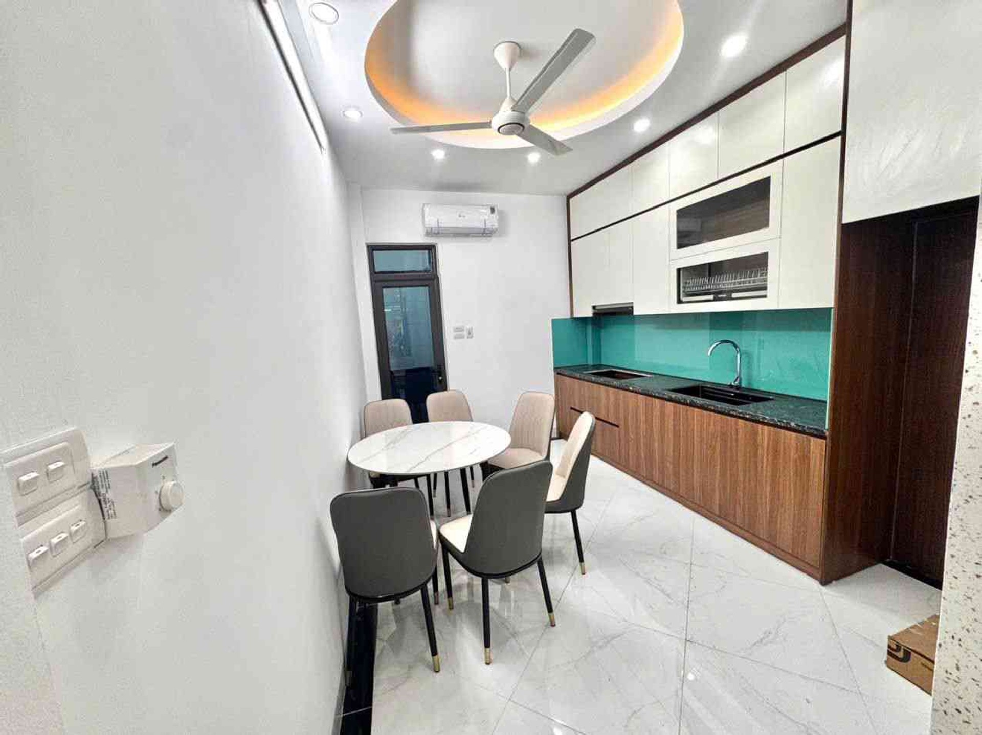 Bán nhà Nam Dư - diện tích 55m2 5 tầng - Mặt phố kinh doanh sầm uất - giá 18 tỷ