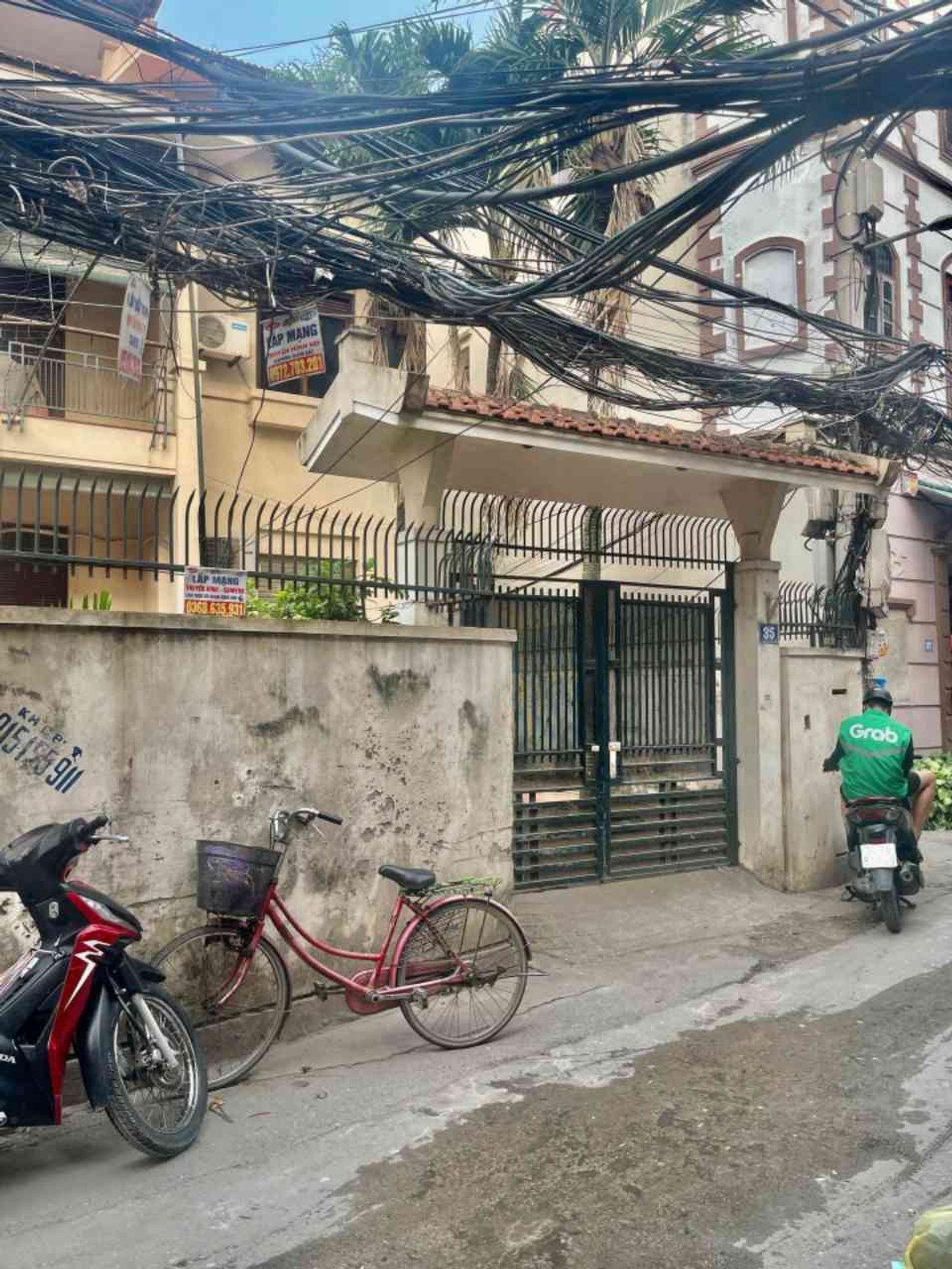 Bán nhà Định Công Hạ - diện tích 65m2 1 tầng - ô tô đỗ cửa - giá 8 tỷ