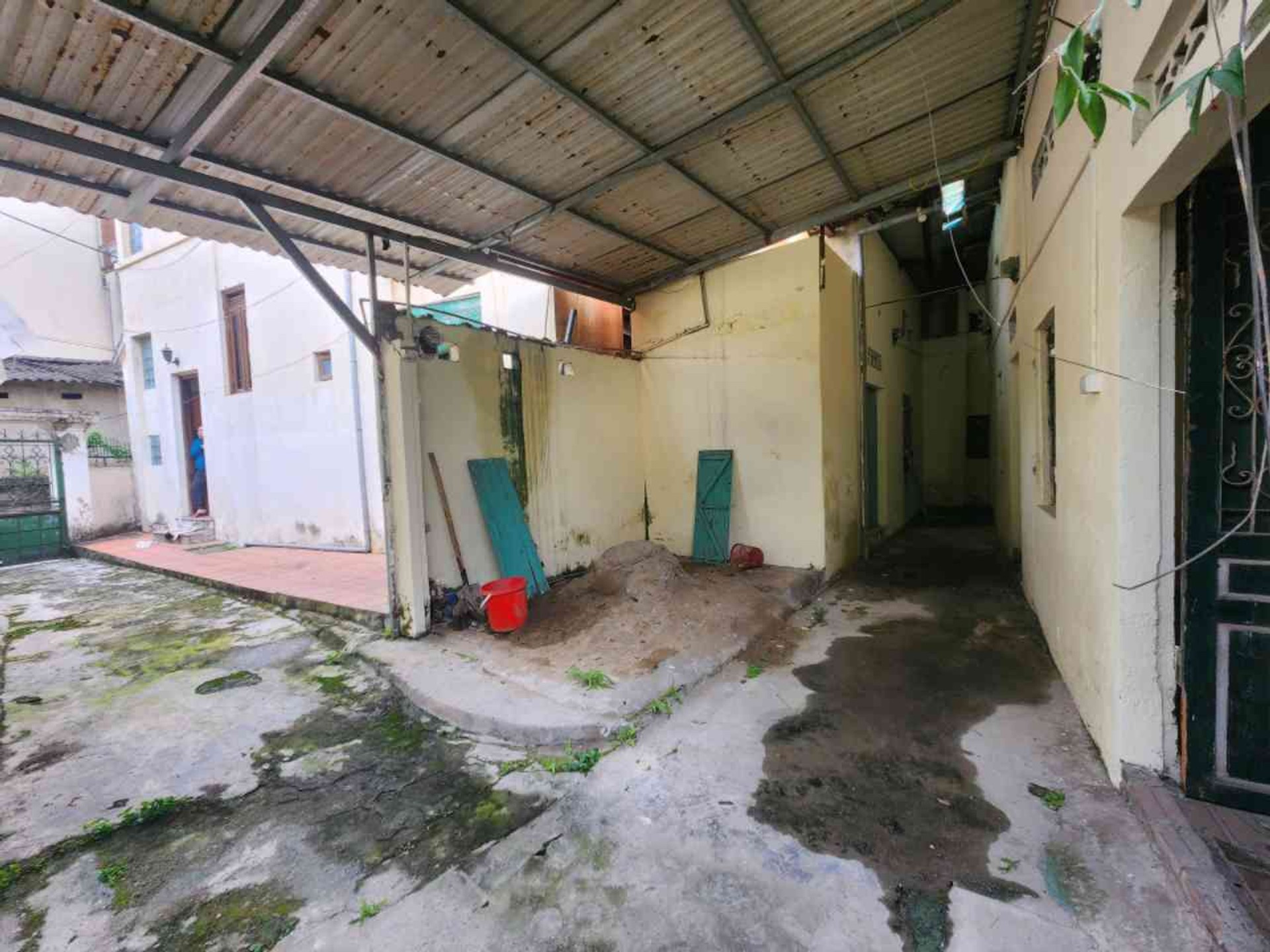 Bán nhà Định Công Hạ - diện tích 65m2 1 tầng - ô tô đỗ cửa - giá 8 tỷ