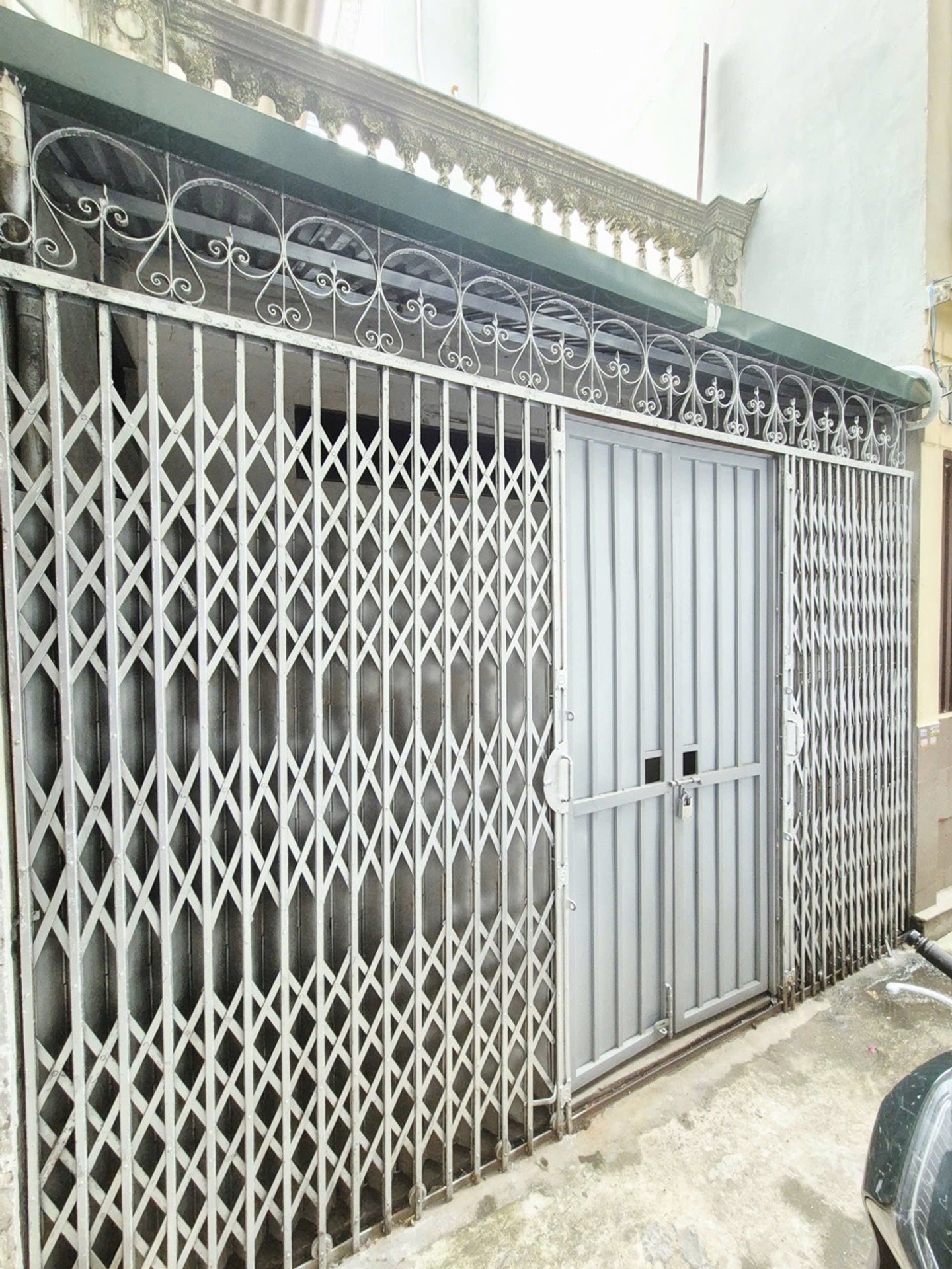 Bán nhà Định Công Thượng - diện tích 40m2 1.5 tầng - Mặt tiền rộng 6m - giá 5,6 tỷ