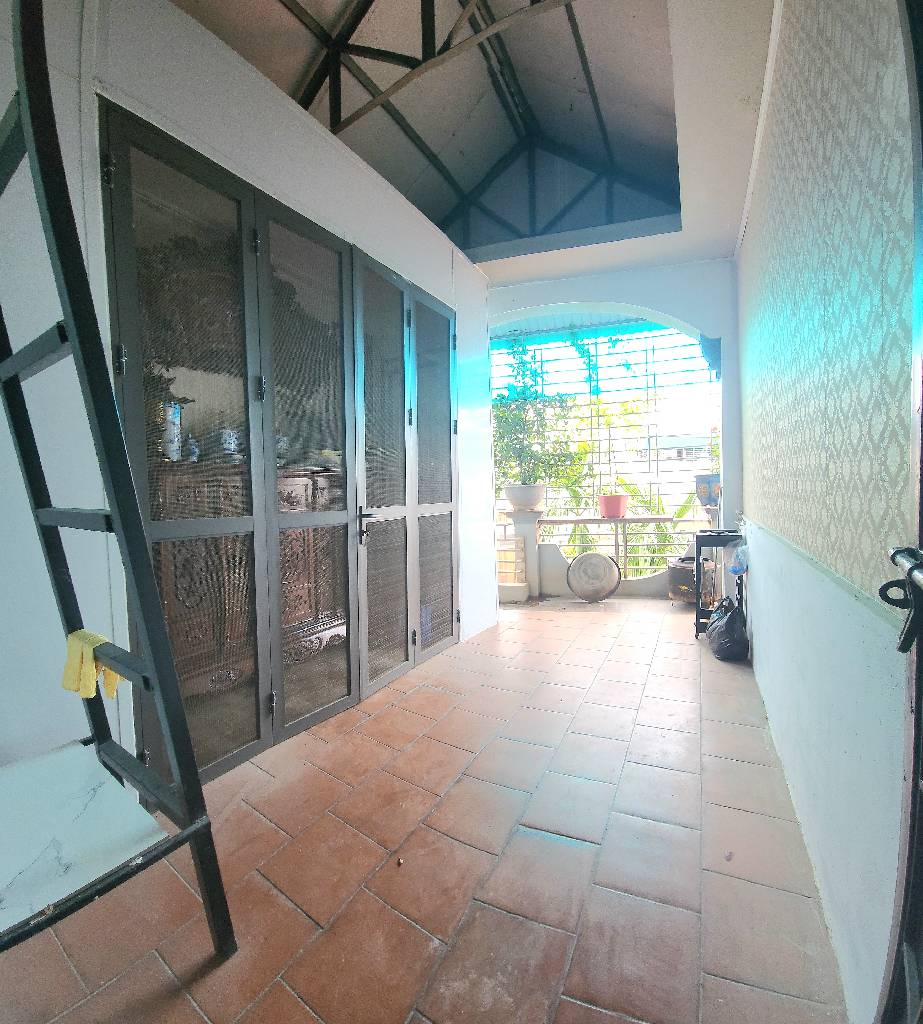 Bán nhà Hai Bà Trưng - diện tích 44m2 5 tầng - LÔ GÓC - KINH DOANH CỰC TỐT - giá 12,9 tỷ