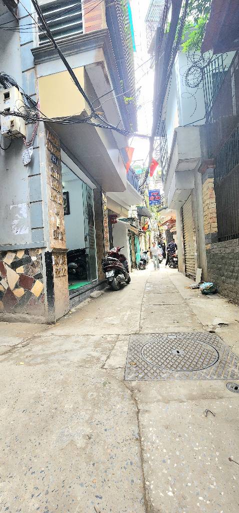 Bán nhà Hai Bà Trưng - diện tích 44m2 5 tầng - LÔ GÓC - KINH DOANH CỰC TỐT - giá 12,9 tỷ