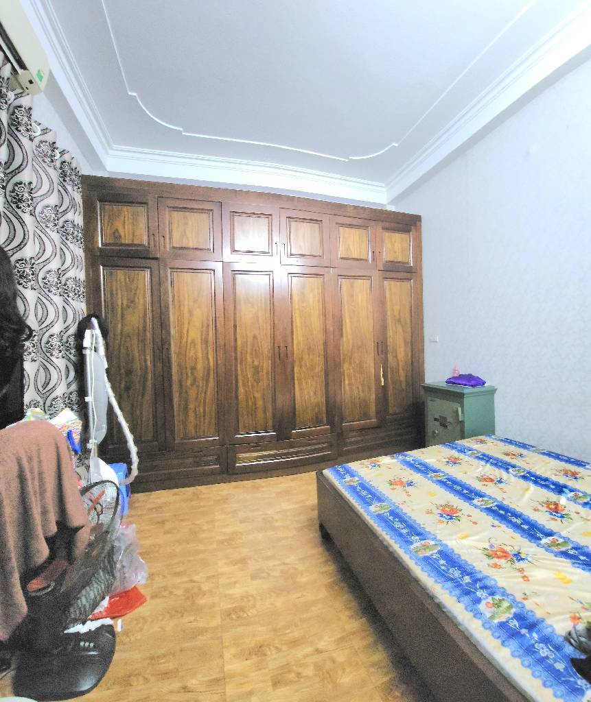 Bán nhà Hai Bà Trưng - diện tích 44m2 5 tầng - LÔ GÓC - KINH DOANH CỰC TỐT - giá 12,9 tỷ