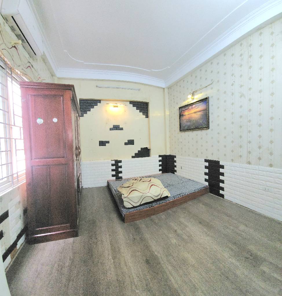 Bán nhà Hai Bà Trưng - diện tích 44m2 5 tầng - LÔ GÓC - KINH DOANH CỰC TỐT - giá 12,9 tỷ