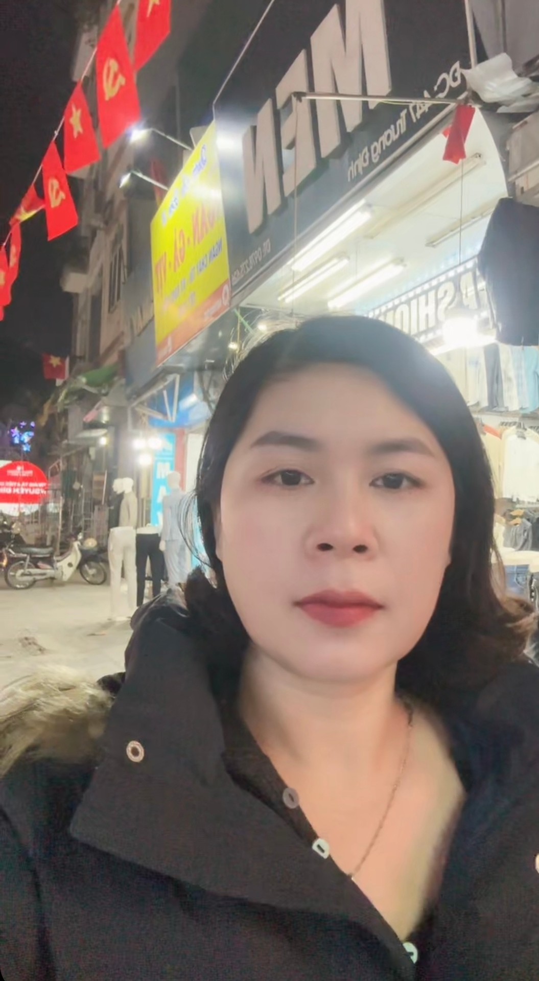 Bán nhà Trương Định - diện tích 257m2 4 tầng - Mặt phố - giá 65 tỷ